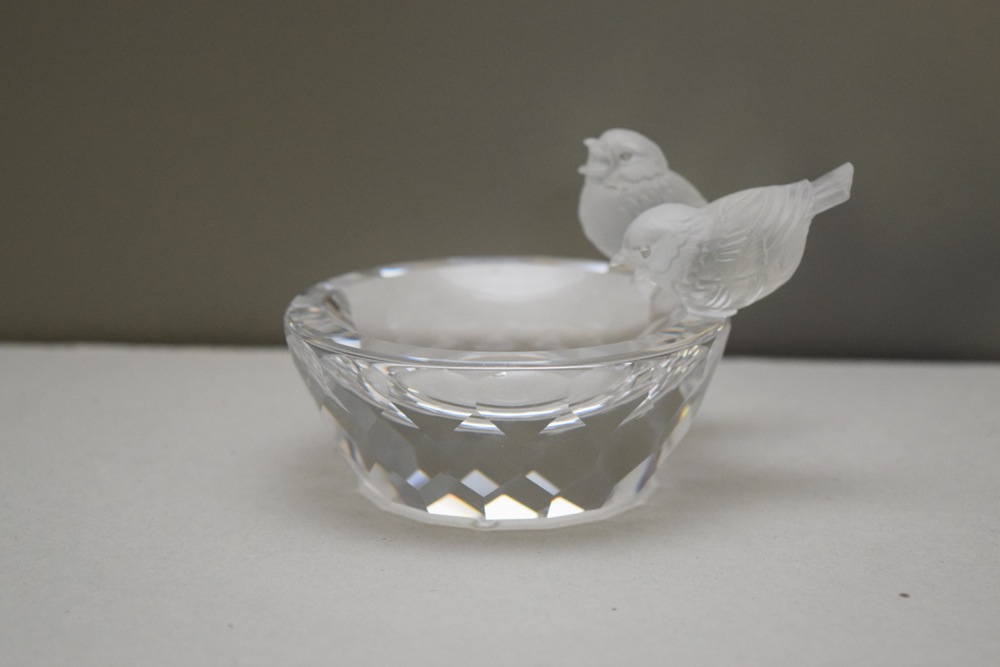 Retired Swarovski Crystal Songbirds at Bird Bath Figurine