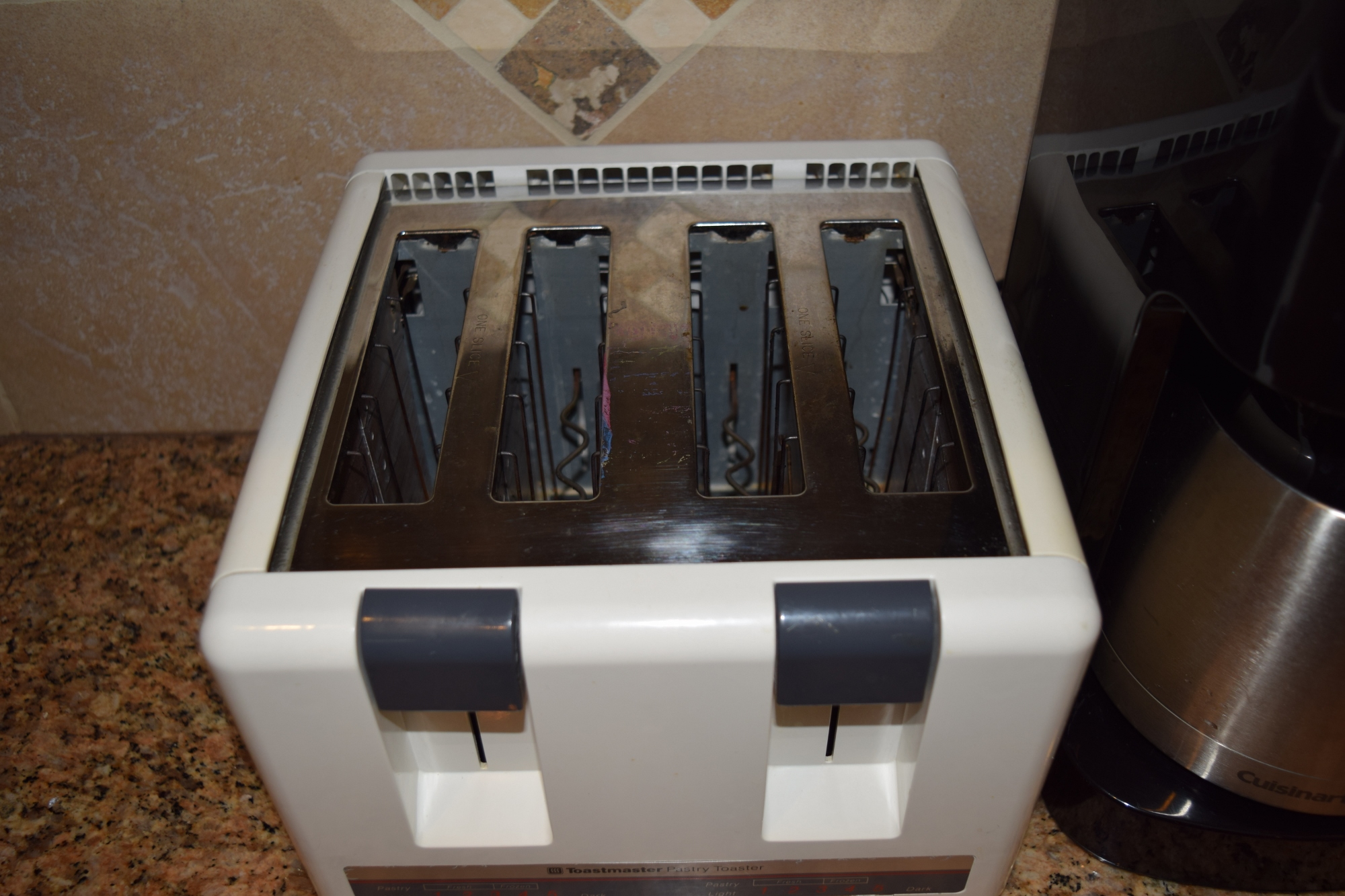 Cuisinart Thermal Carafe Coffee Maker and Toastmaster Toaster