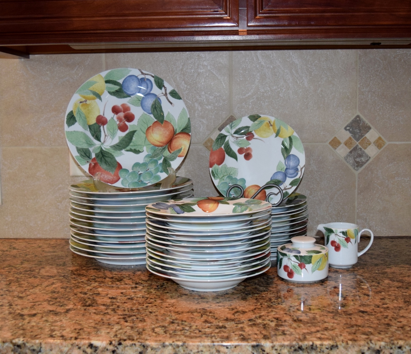Fourteen Place Settings of Studio Nova 'Orchard Jewels'  Dinnerware