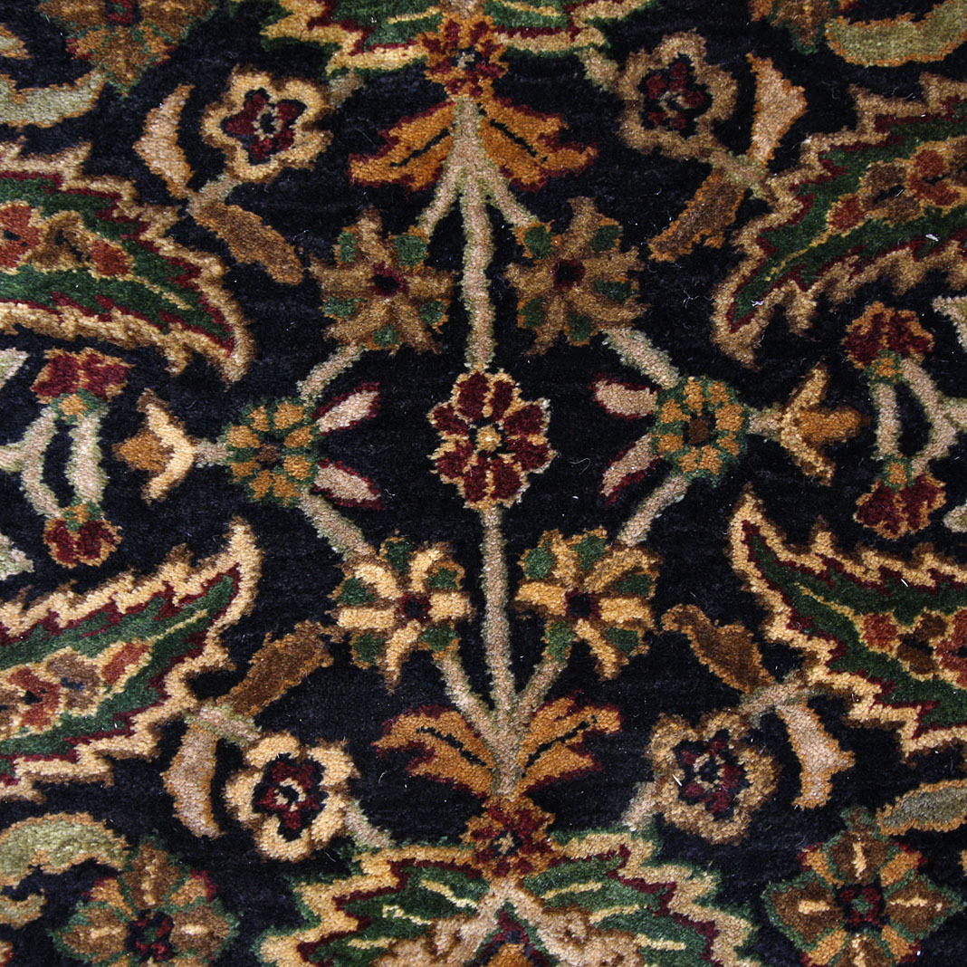 Handmade India Charcoal Accent Rug