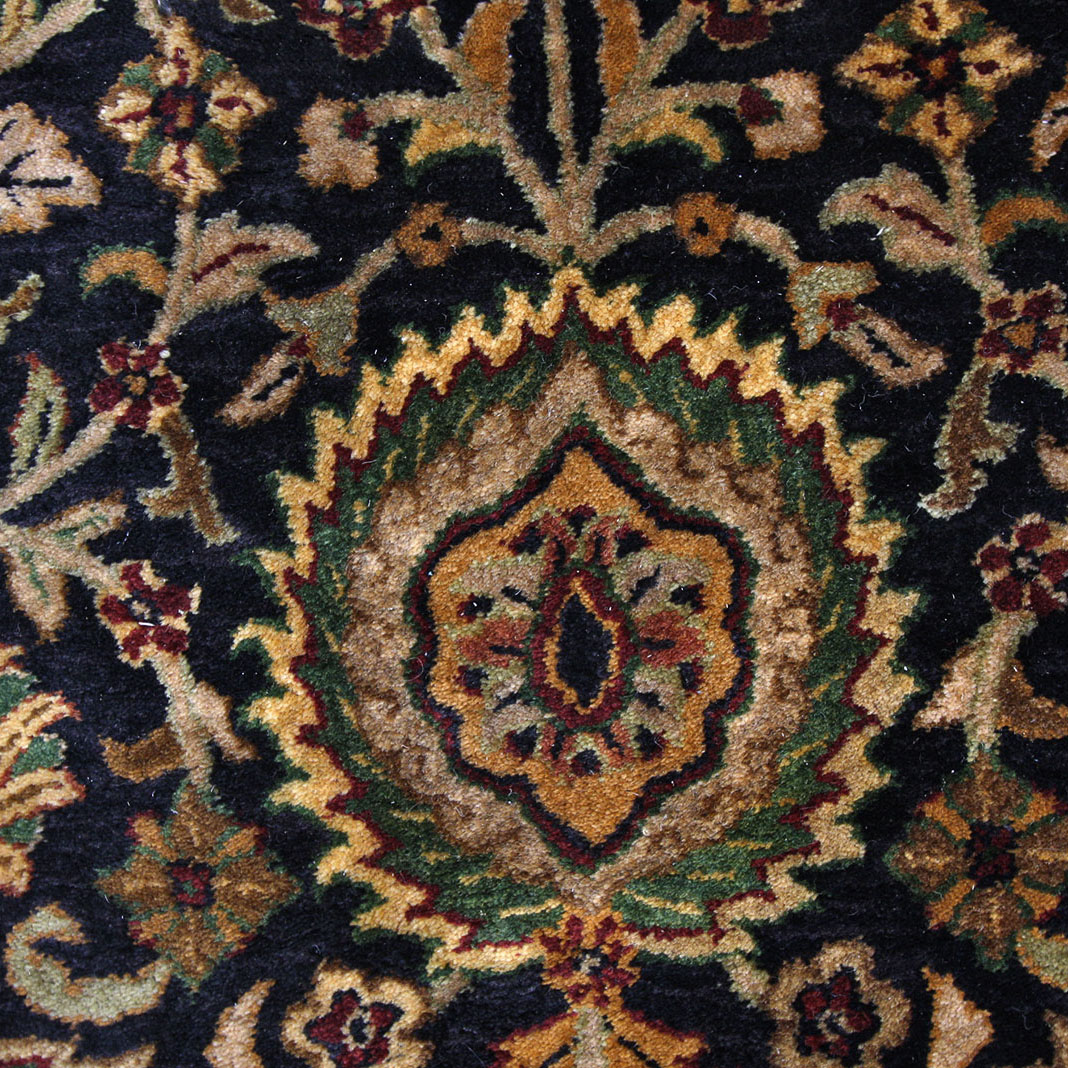 Handmade India Charcoal Accent Rug