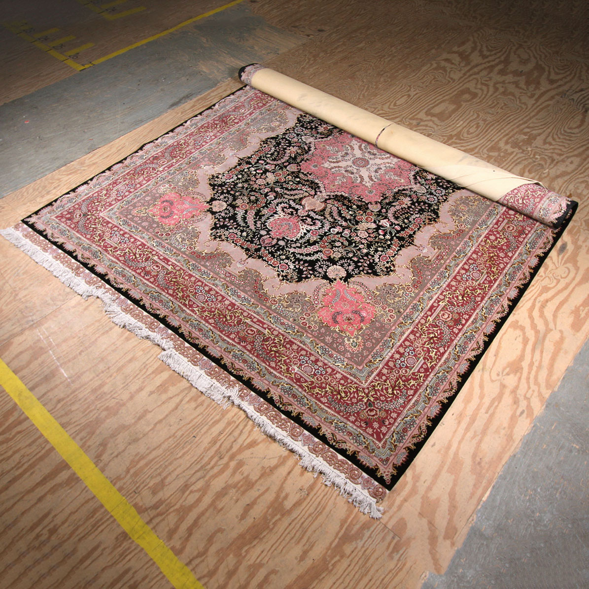Hand Woven Chinese Tabriz Area Rug