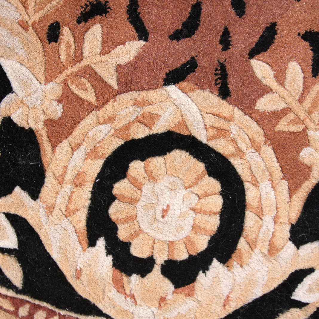 Circular Safavieh Naples Collection Accent Rug