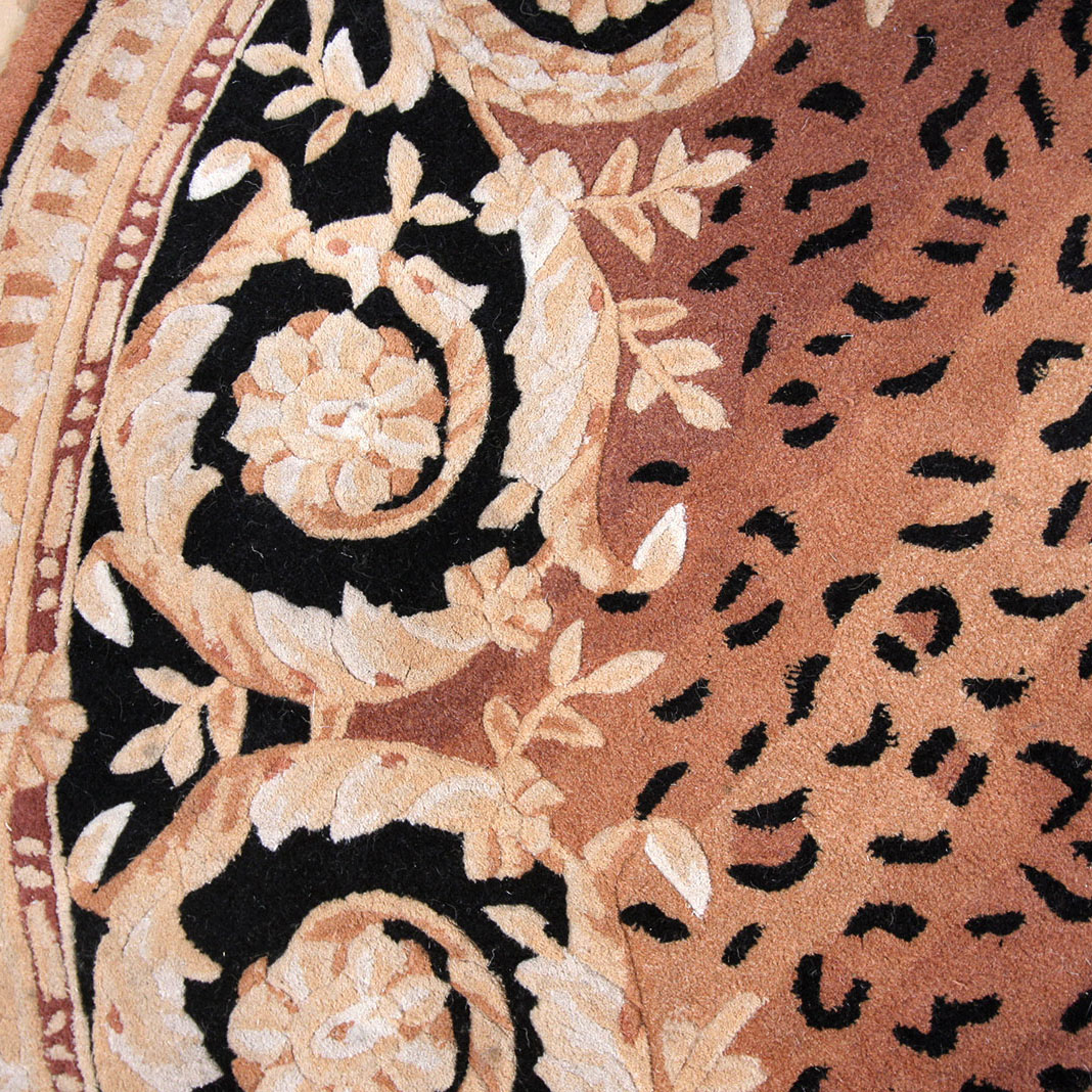 Circular Safavieh Naples Collection Accent Rug