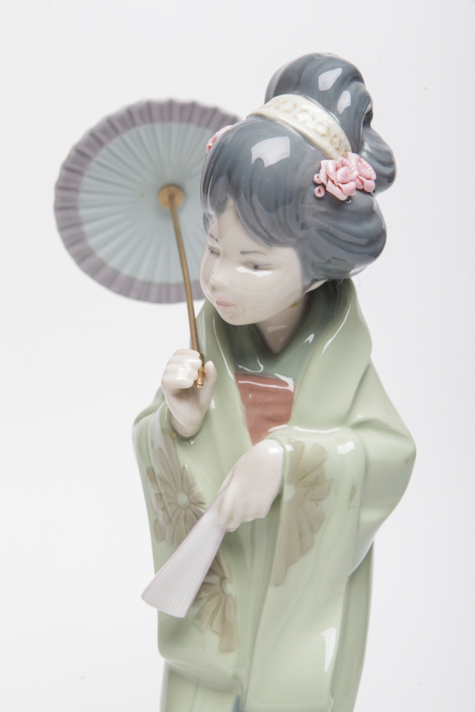 Lladro "Oriental Spring" Figurine