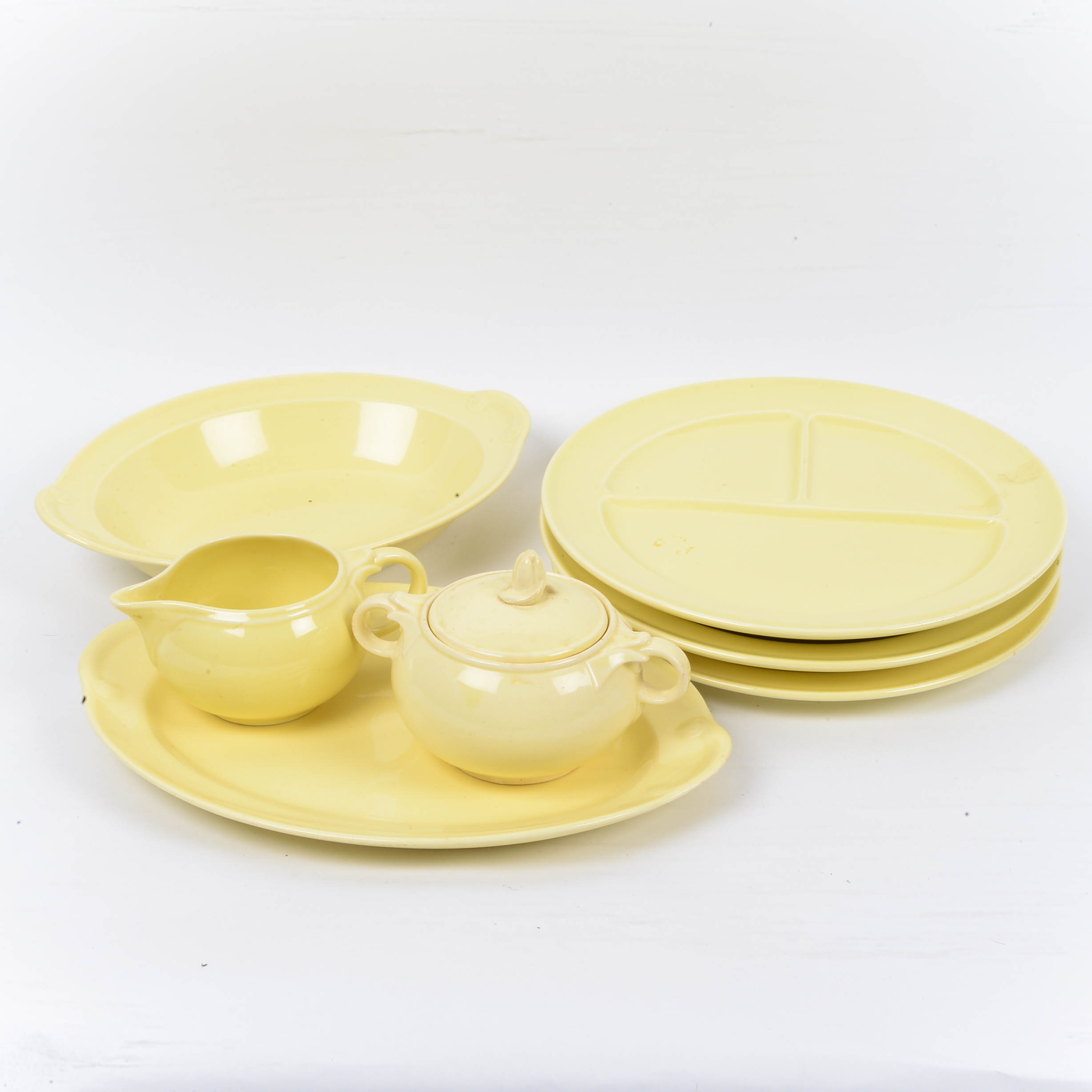 Lu Ray Pastel Dishes in Yellow