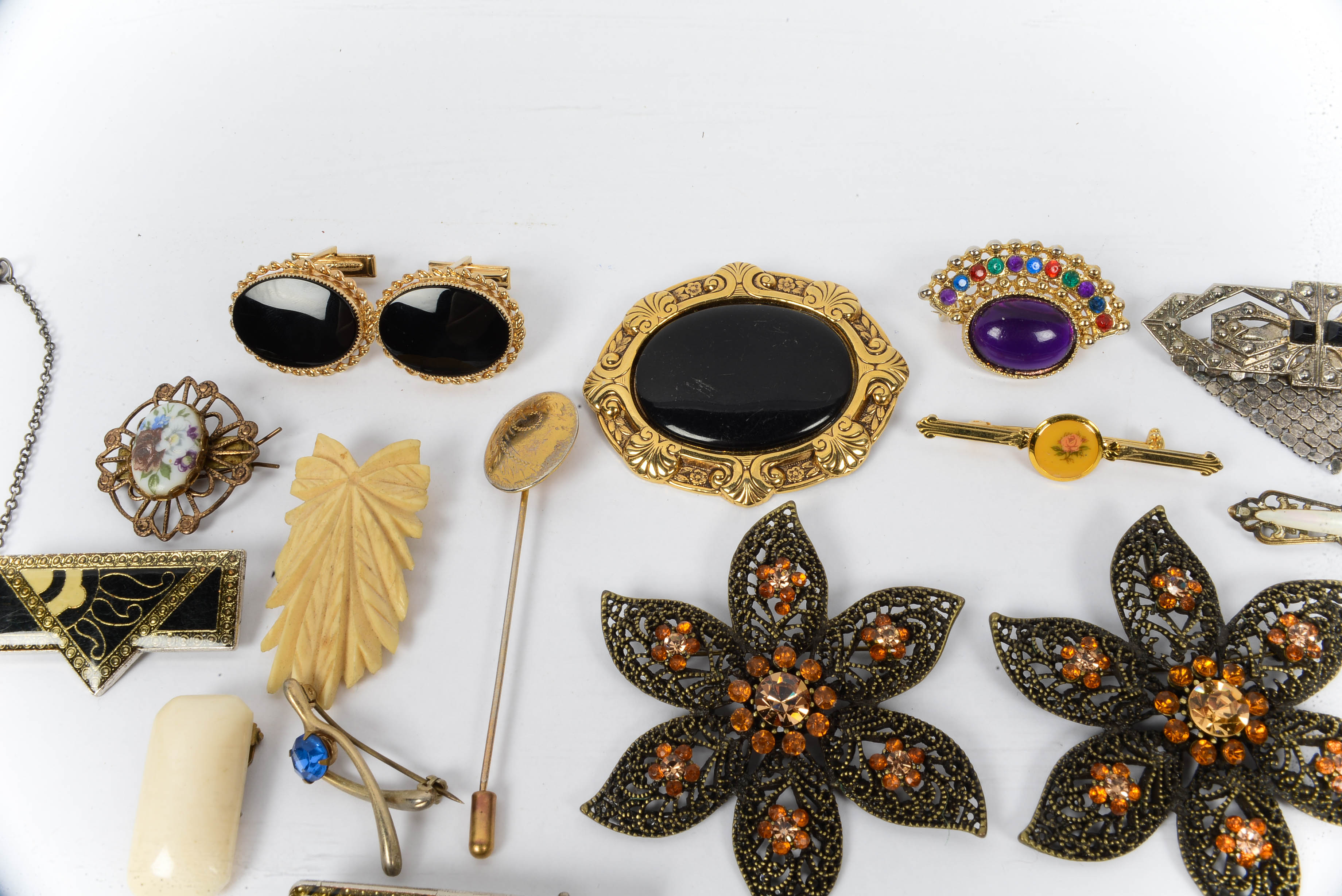 Victorian, Art Deco and Art Noveau Style Jewelry Grouping