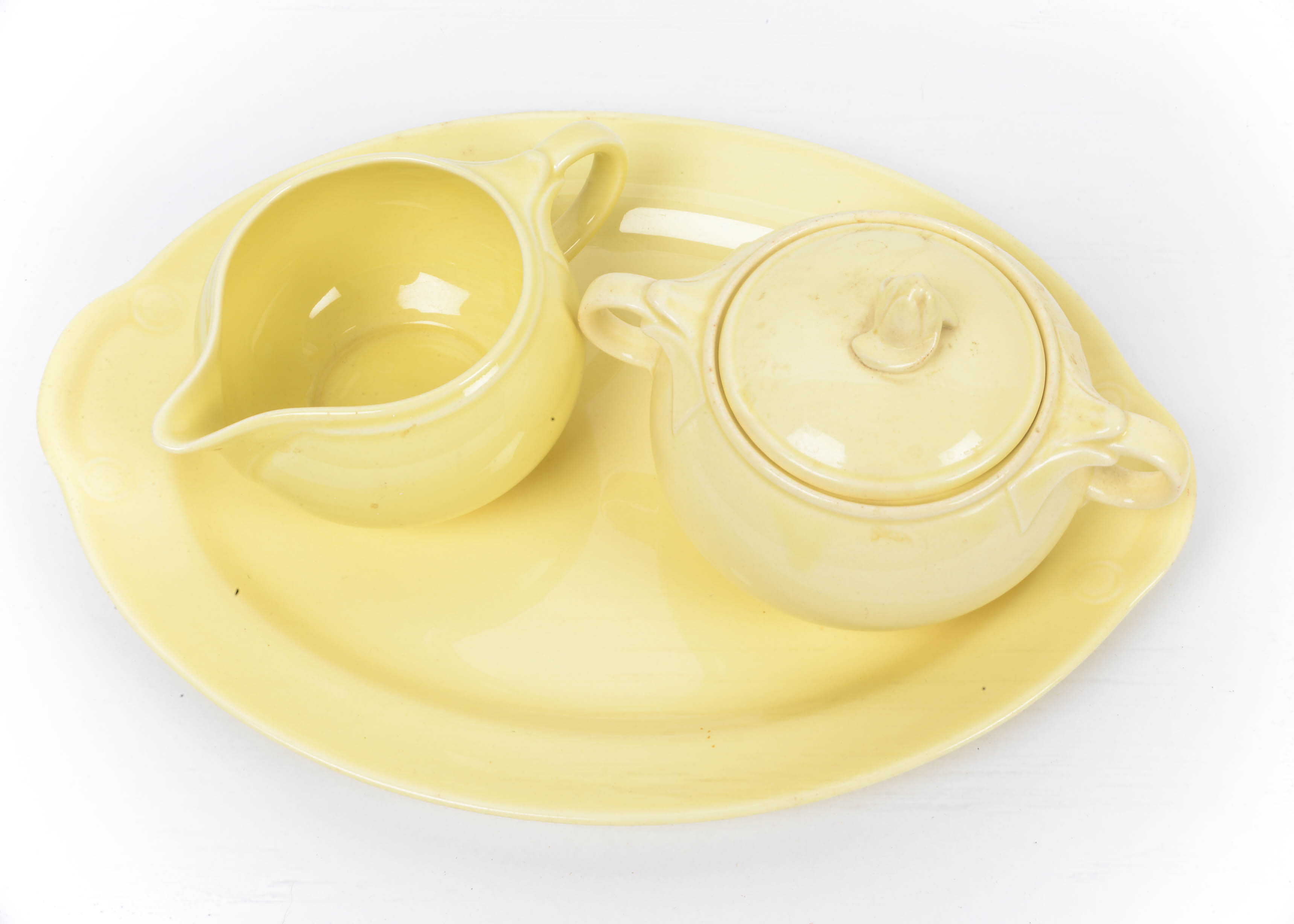 Lu Ray Pastel Dishes in Yellow