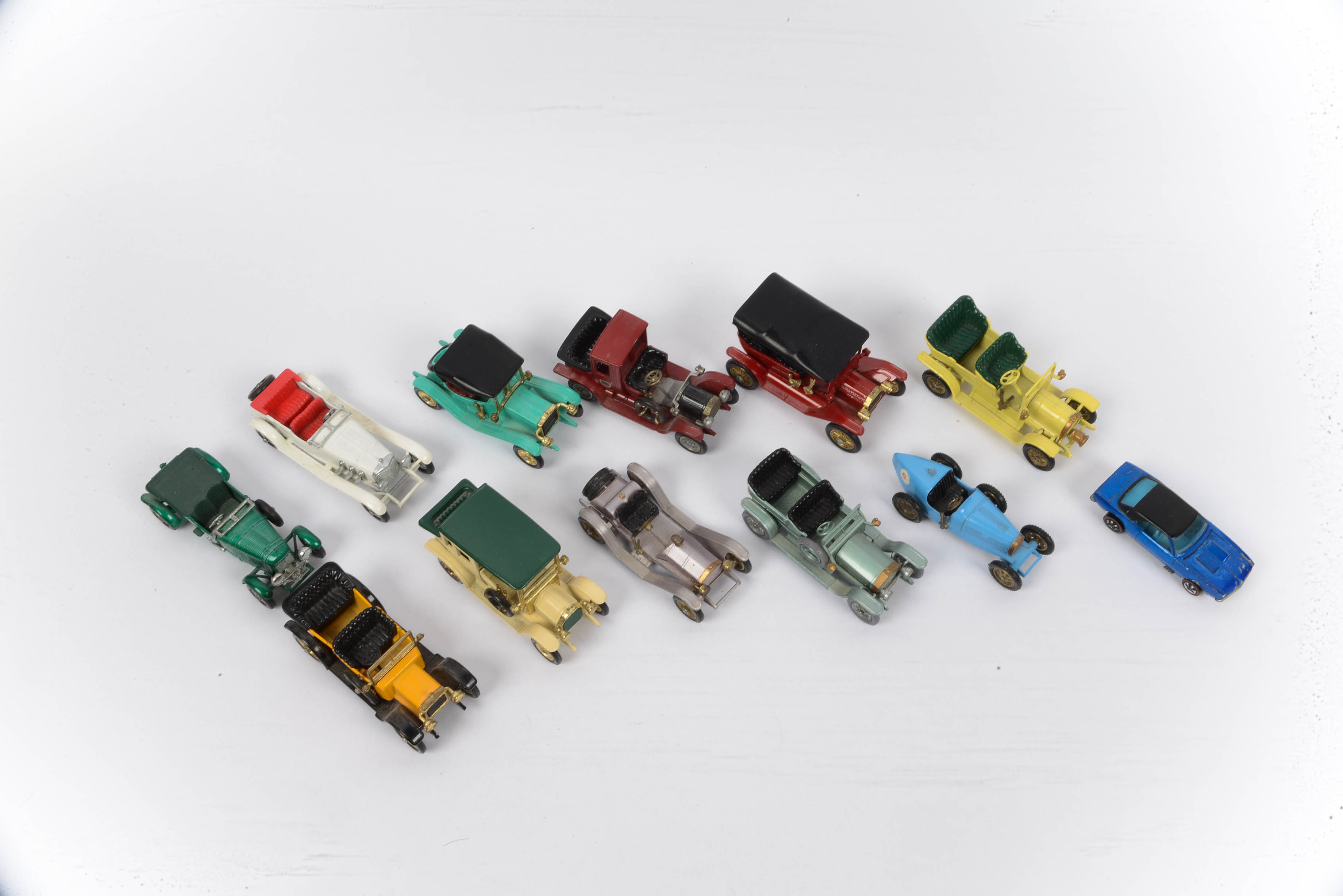 Lesneys Models of Yesteryear