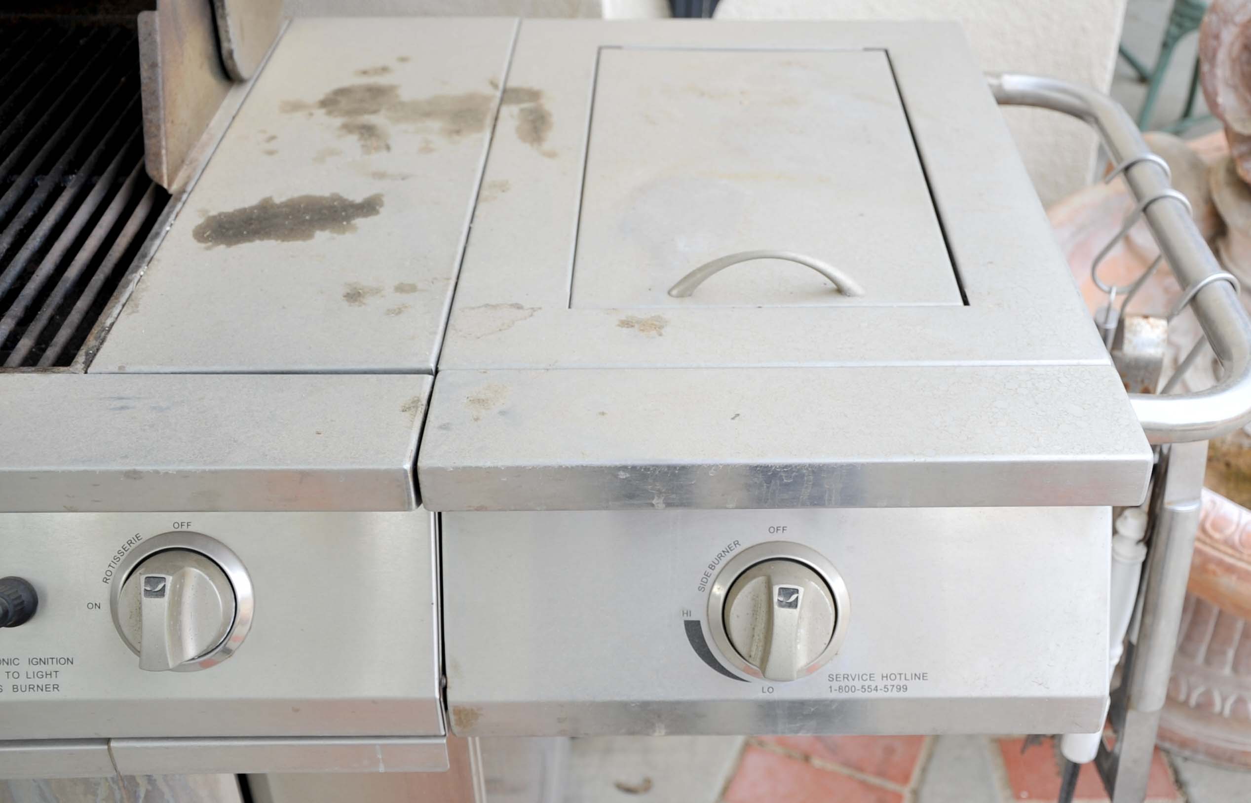 Jenn-Air Stainless Steel Gas Grill