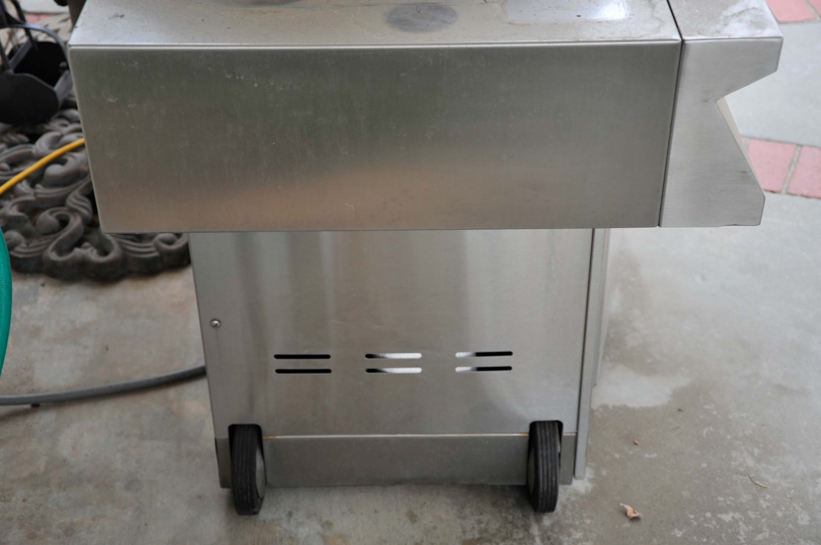 Jenn-Air Stainless Steel Gas Grill
