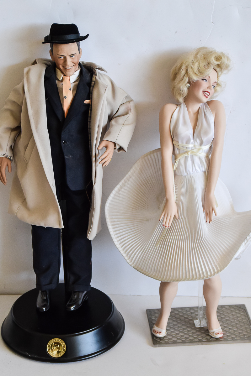Marilyn Monroe and Frank Sinatra Franklin Mint Porcelain Dolls