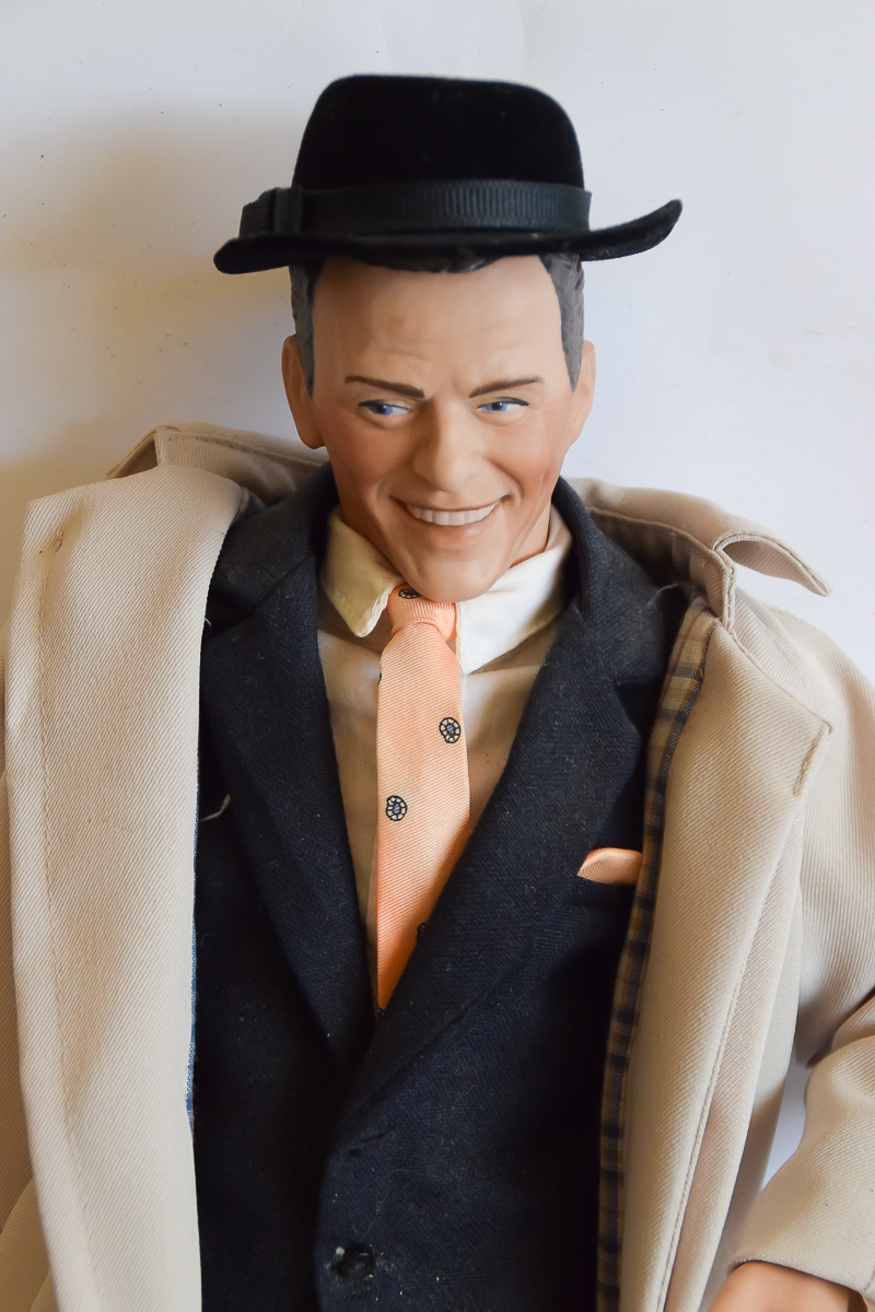 Marilyn Monroe and Frank Sinatra Franklin Mint Porcelain Dolls