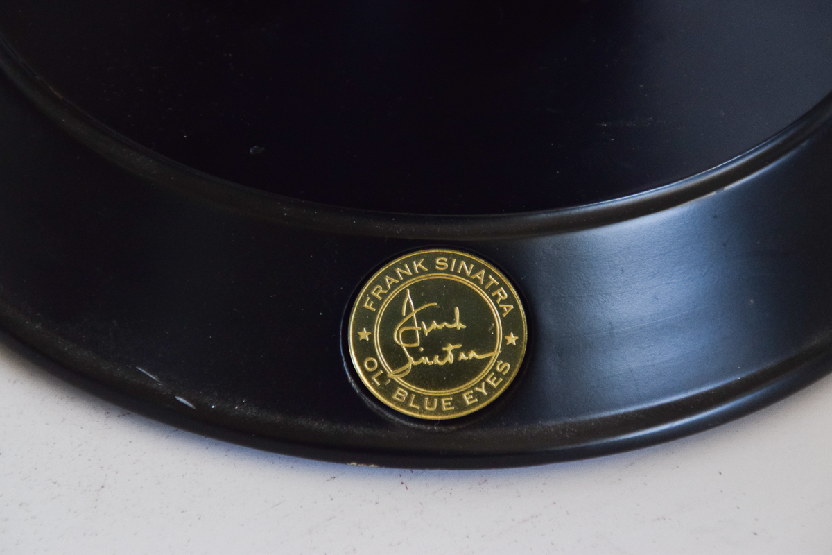 Marilyn Monroe and Frank Sinatra Franklin Mint Porcelain Dolls