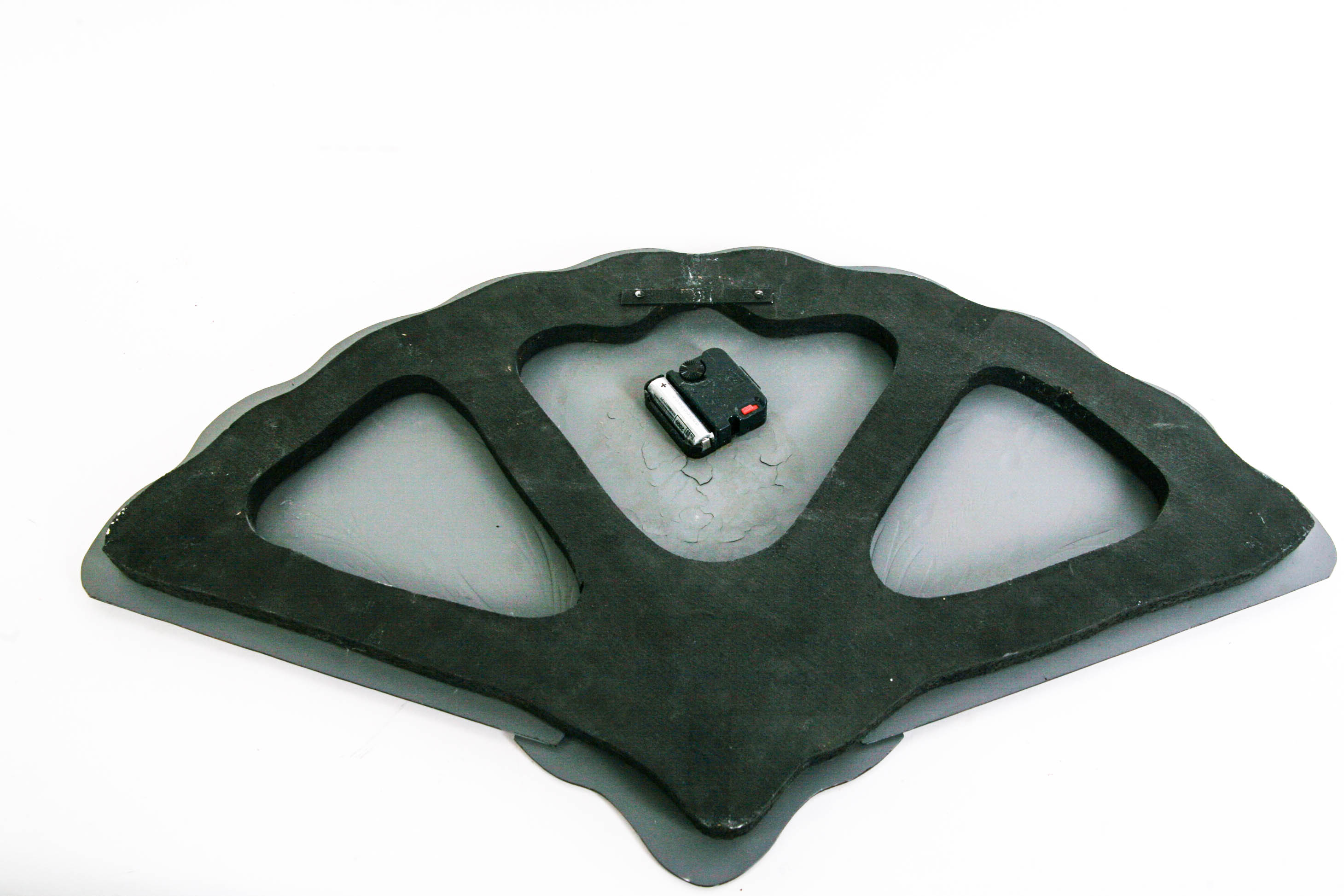 Italian-Style Fan Clock