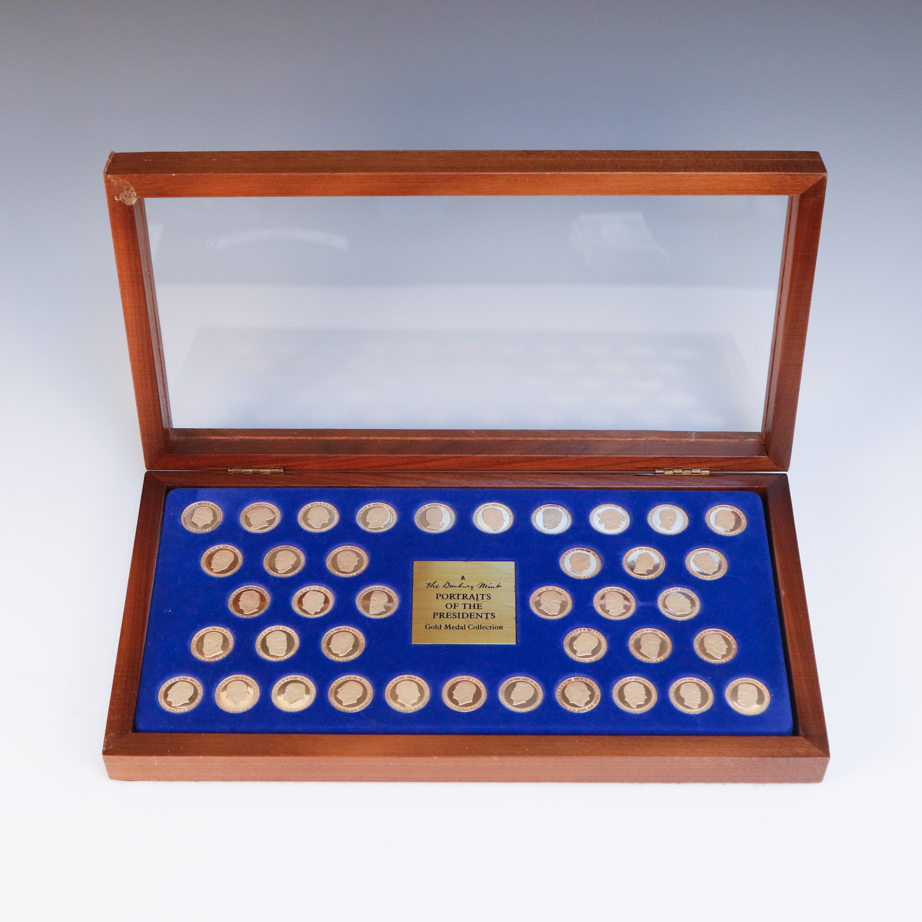 Danbury Mint 14K Gold Presidential Portrait Medals in Display Box