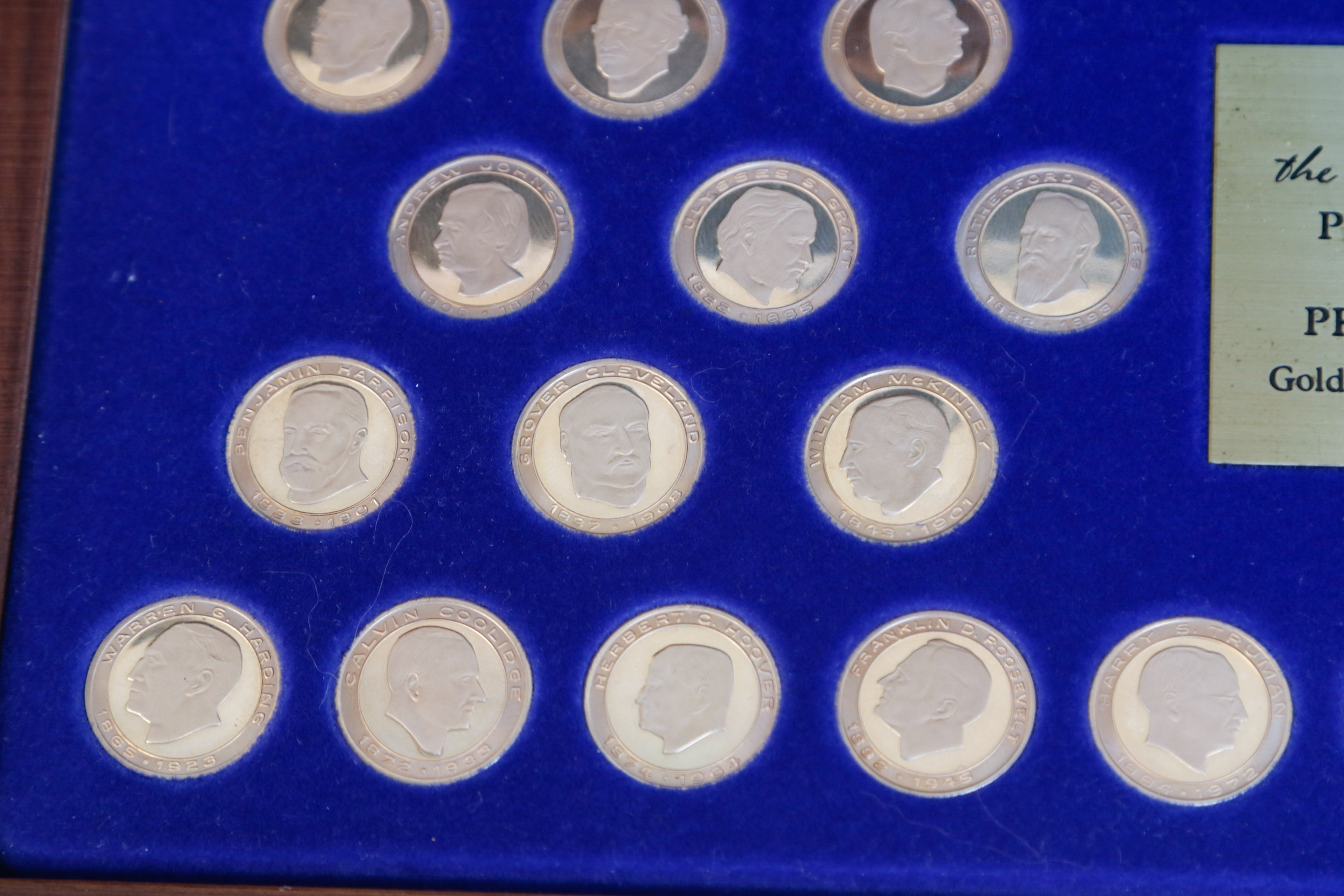 Danbury Mint 14K Gold Presidential Portrait Medals in Display Box