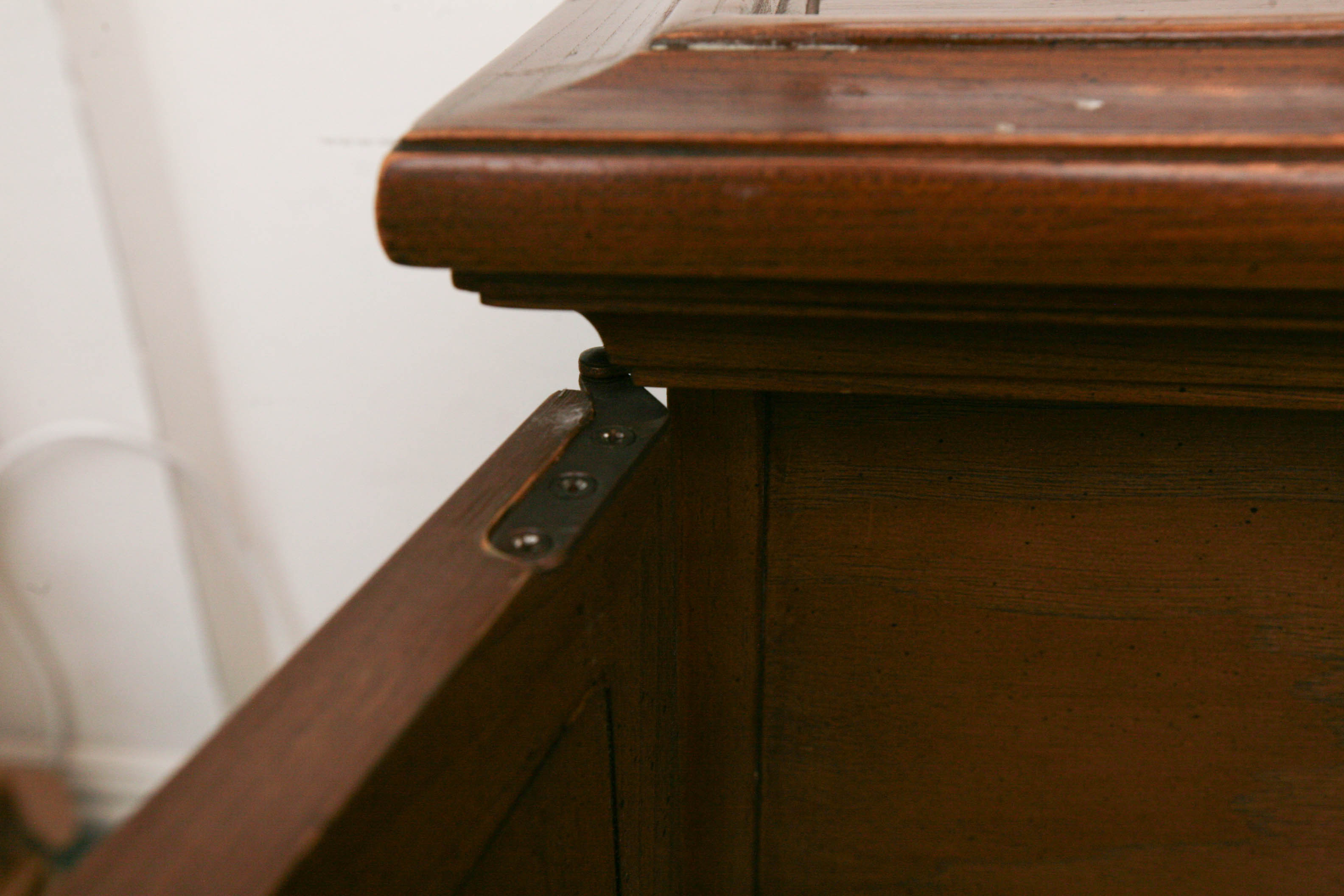 1968 The Fisher Stereo Console and Speaker End Tables