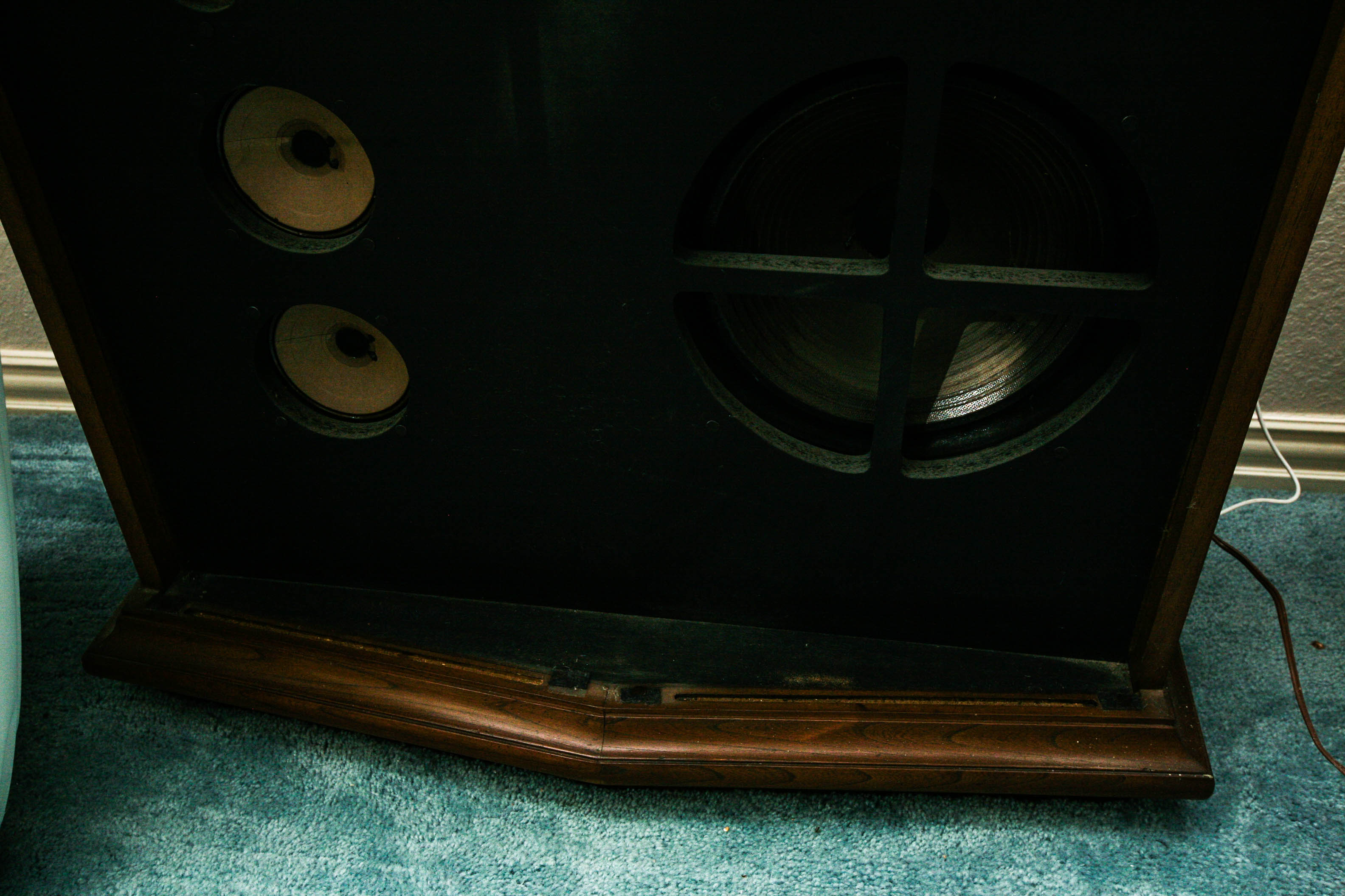 1968 The Fisher Stereo Console and Speaker End Tables