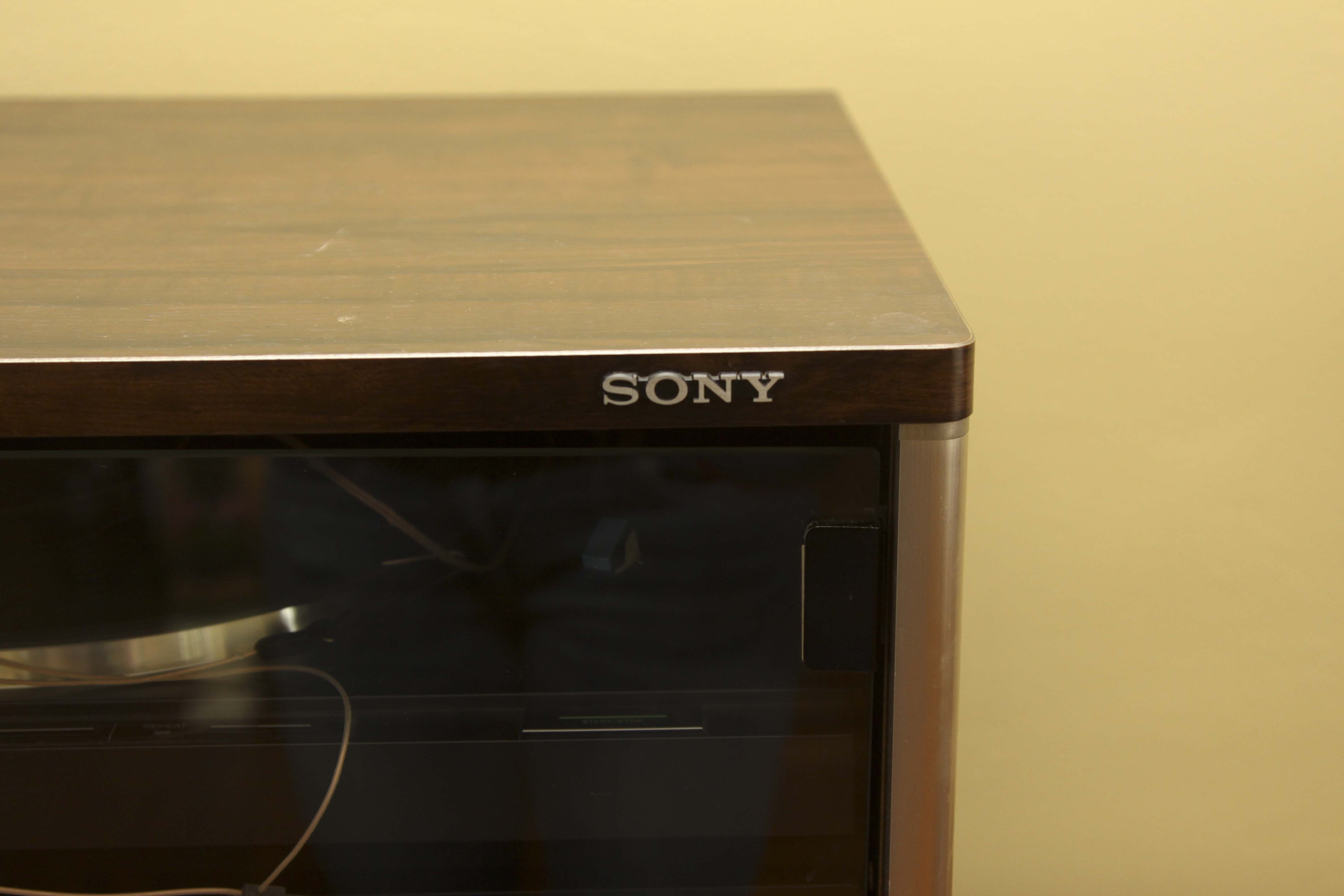 Vintage Sony Audio System and Pair of Floor Speakers