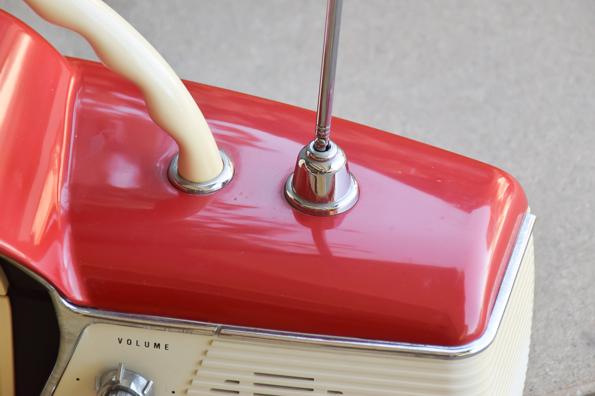 Classic Cicina Overdrive Dashboard Radio