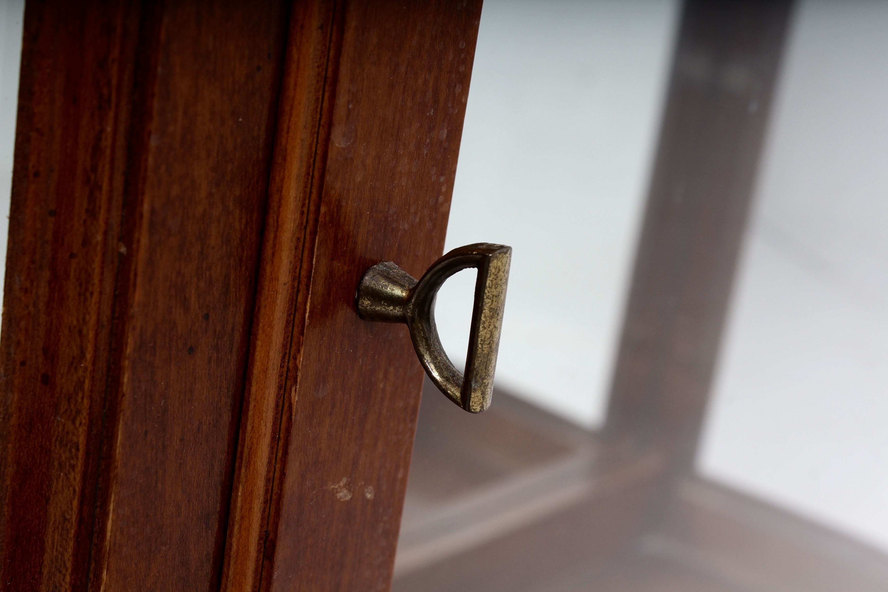 Pulaski Furniture Lighted Curio Cabinet