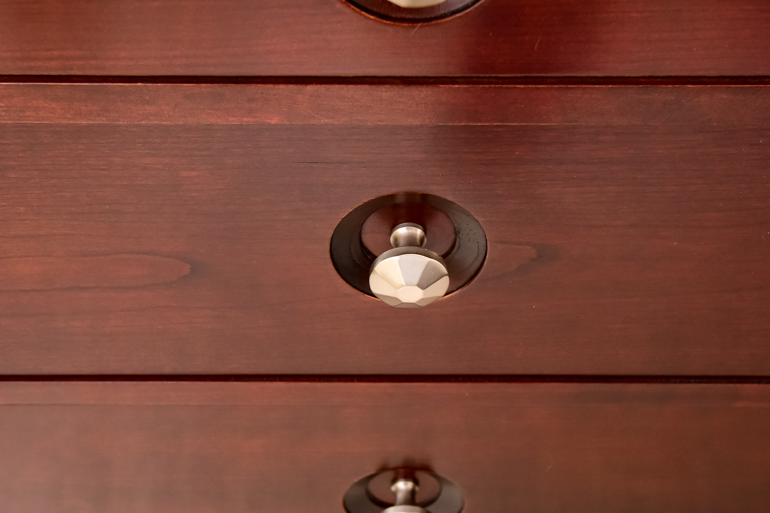 Modern Stickley Willow King Sized Bed and Two Nightstands from the Edinburgh Collection