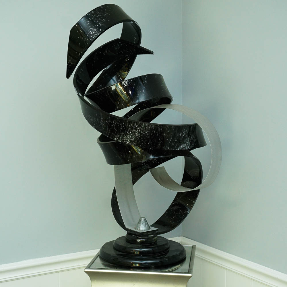 Shlomi Haziza Art Sculpture on Mirrored Base