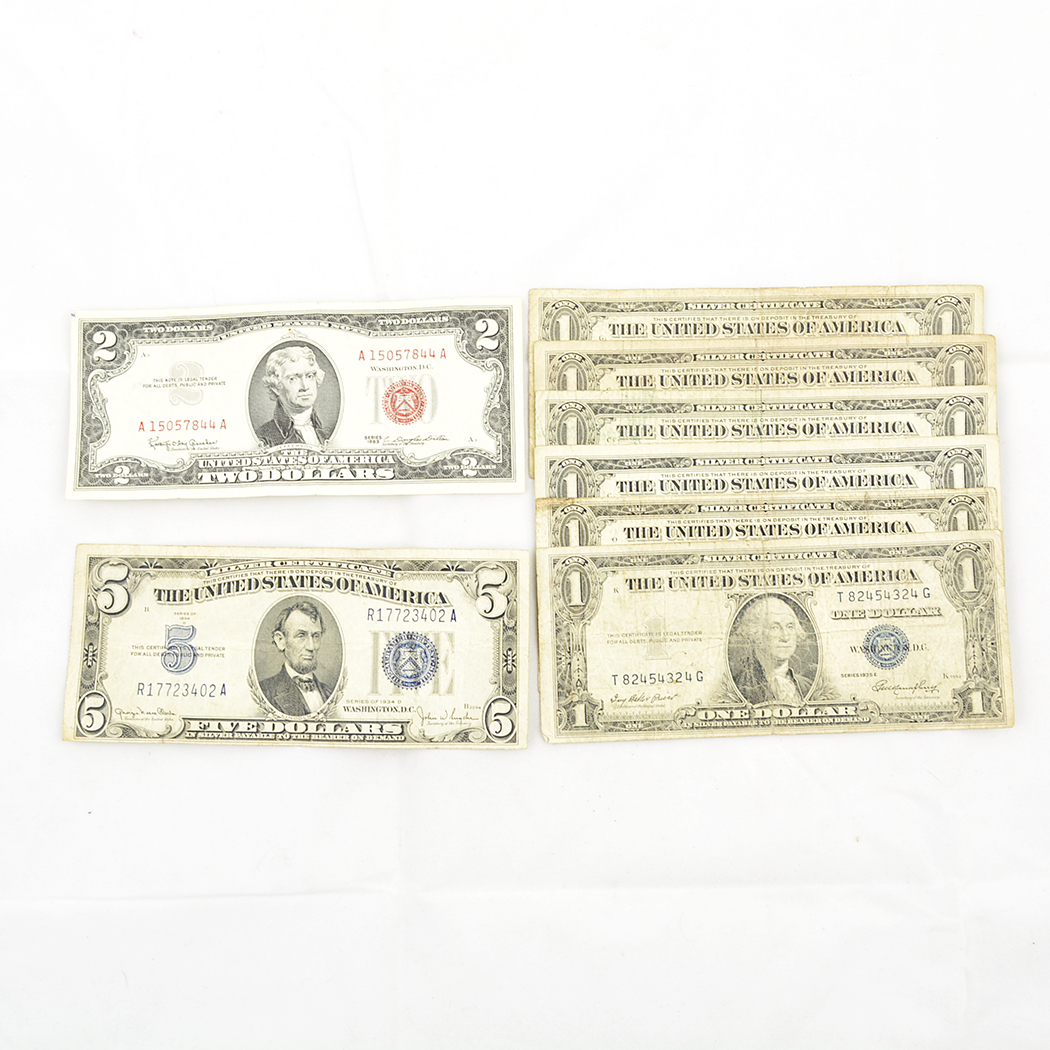 Vintage US Red and Blue Seal Currency