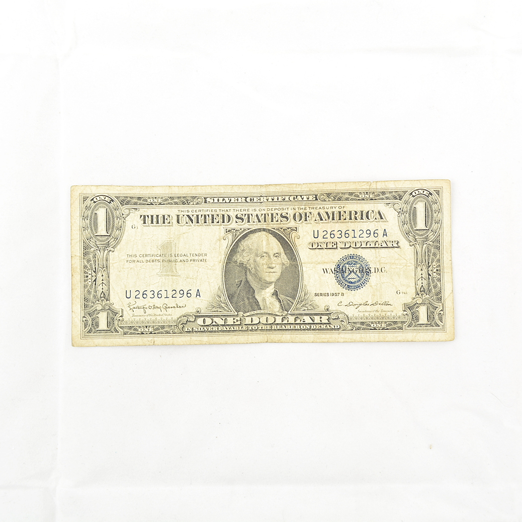Vintage US Red and Blue Seal Currency