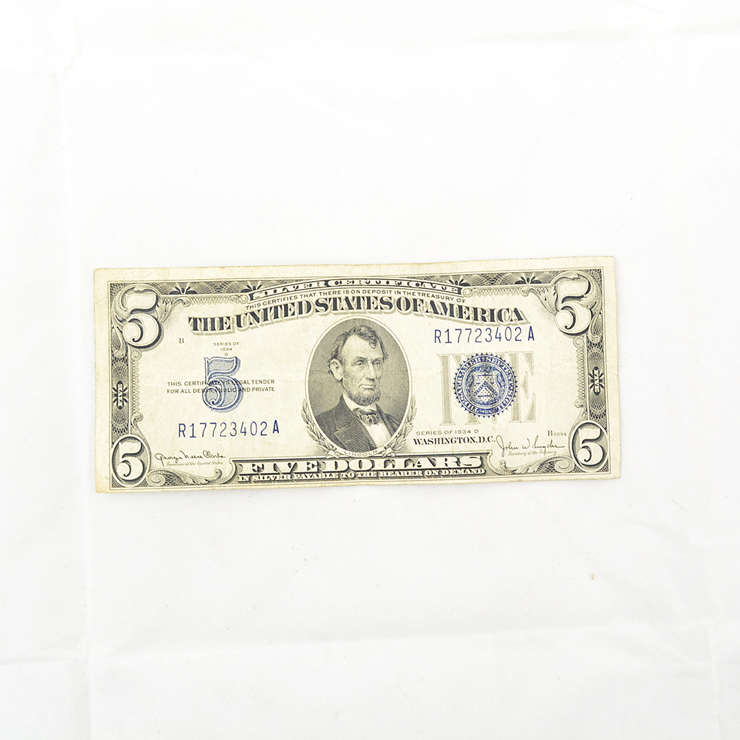 Vintage US Red and Blue Seal Currency