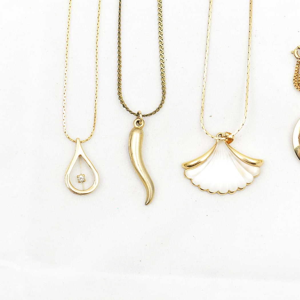 Vintage Gold Tone Pendant Necklace Collection