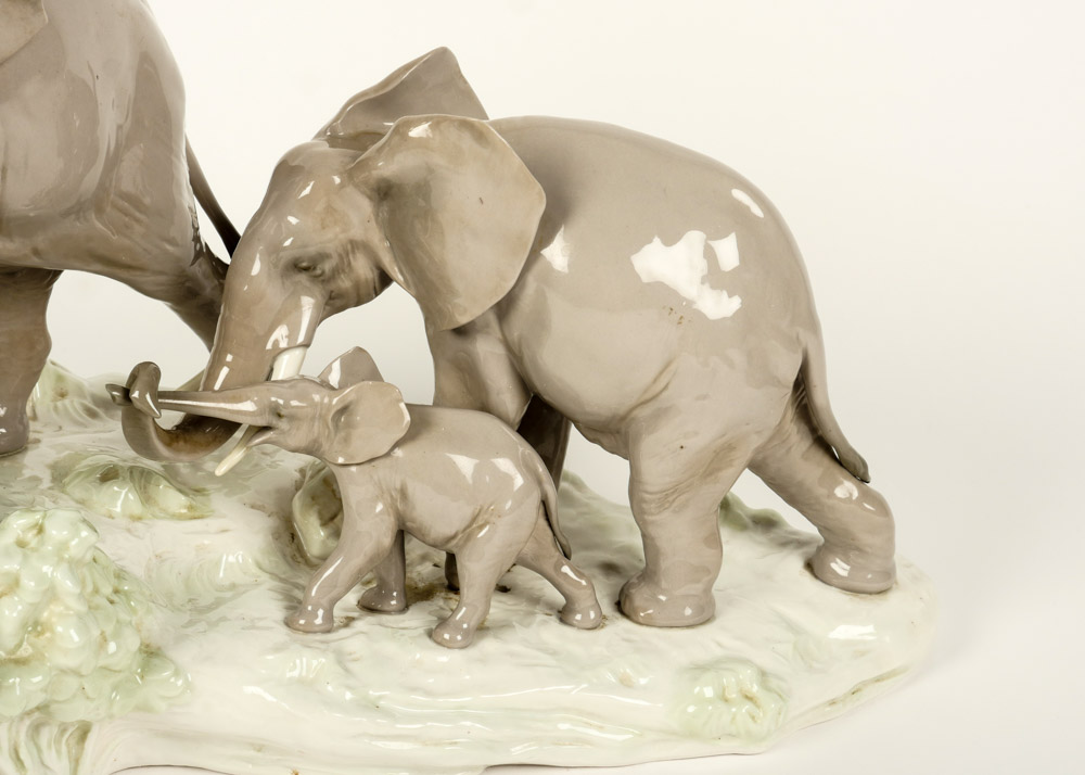 Large Lladro Elephant Figurine