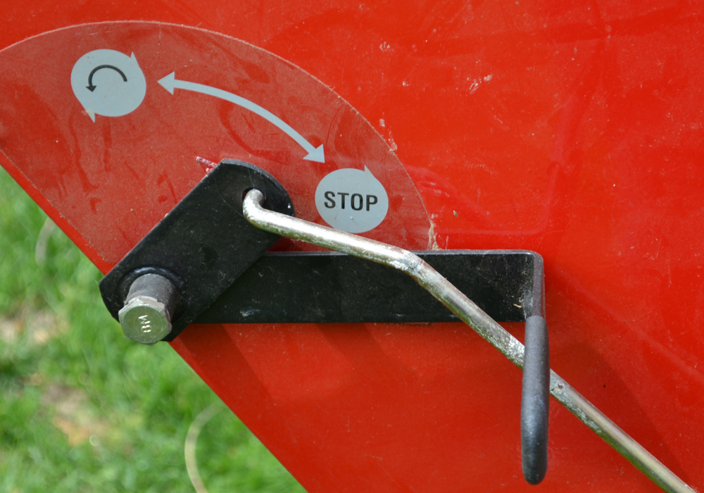 Troy-Bilt Tomahawk Pro Chipper