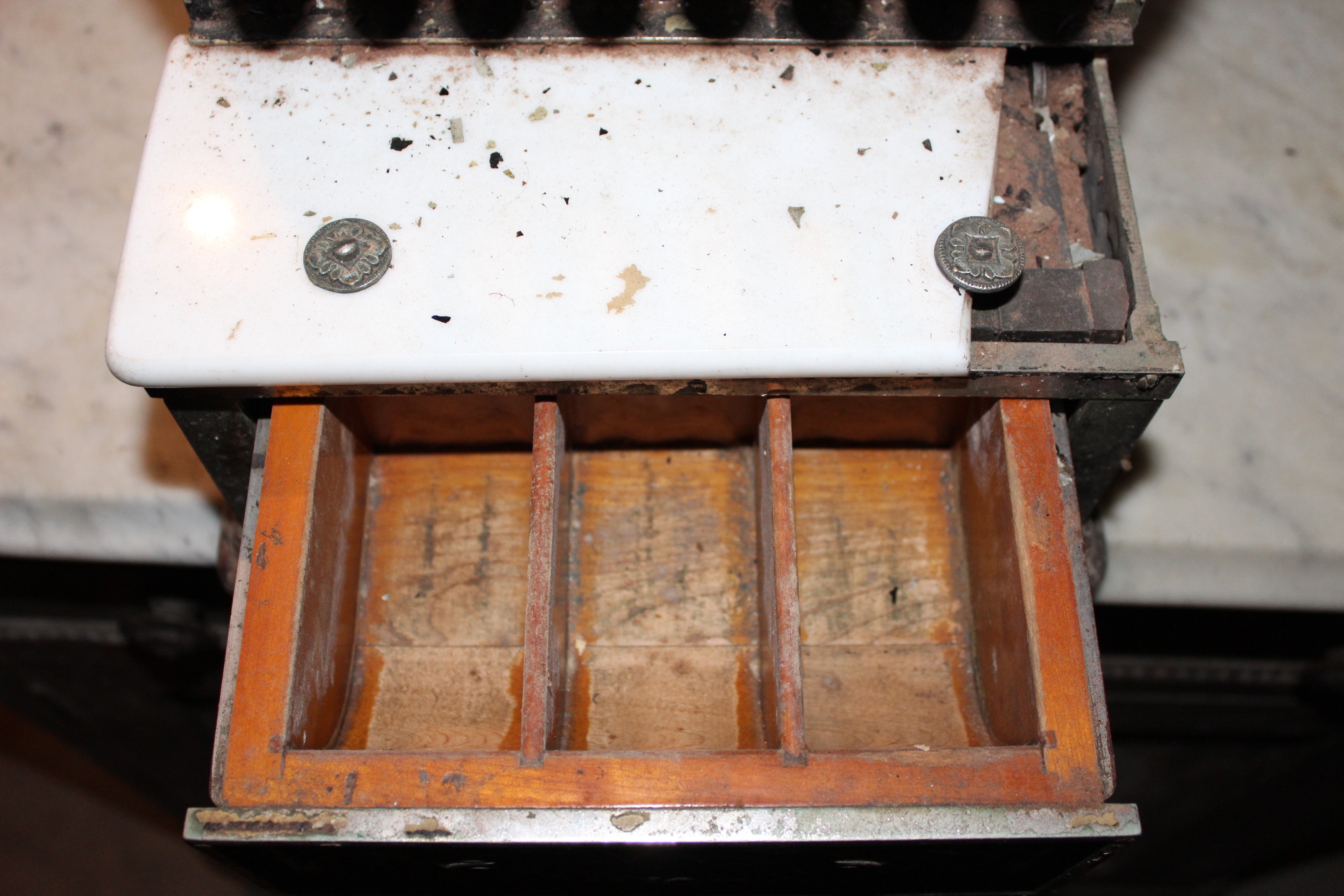 Antique Cash Register