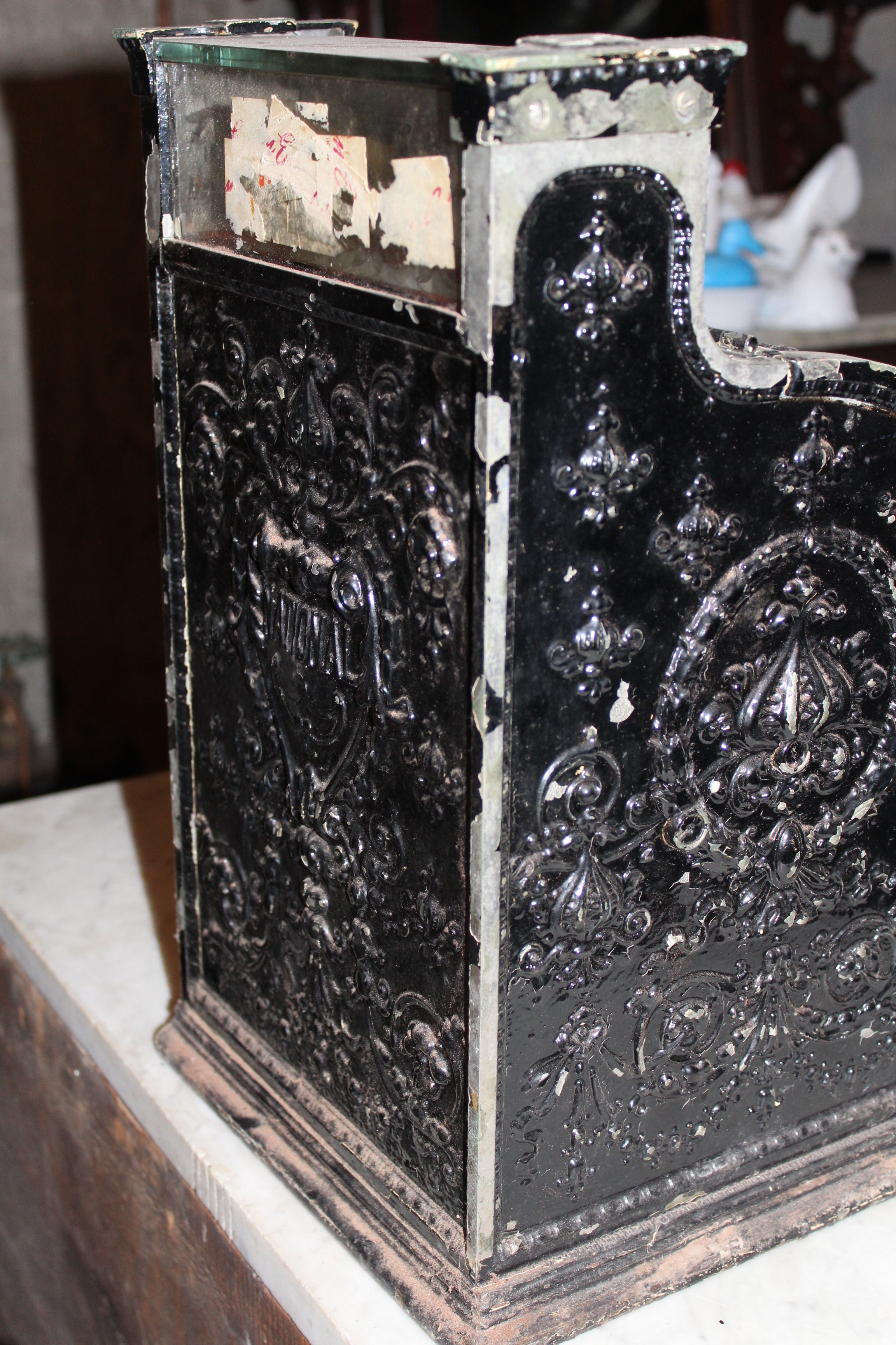 Antique Cash Register