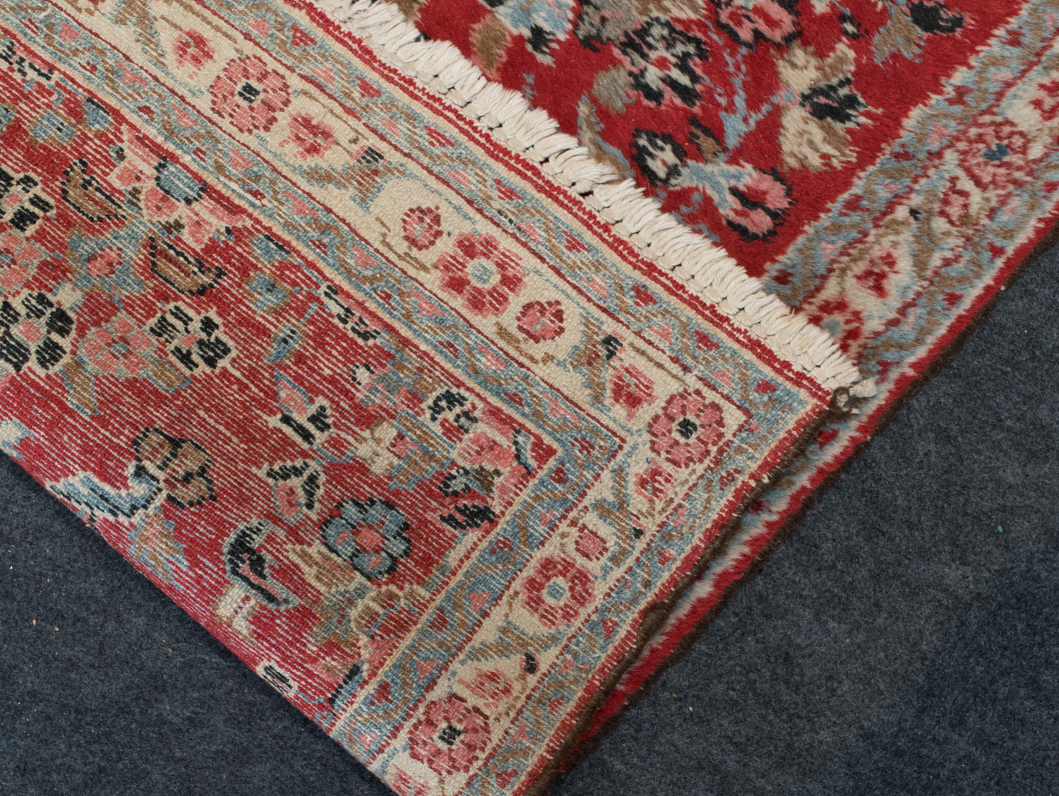 Handwoven Wool Arak Carpet Runner