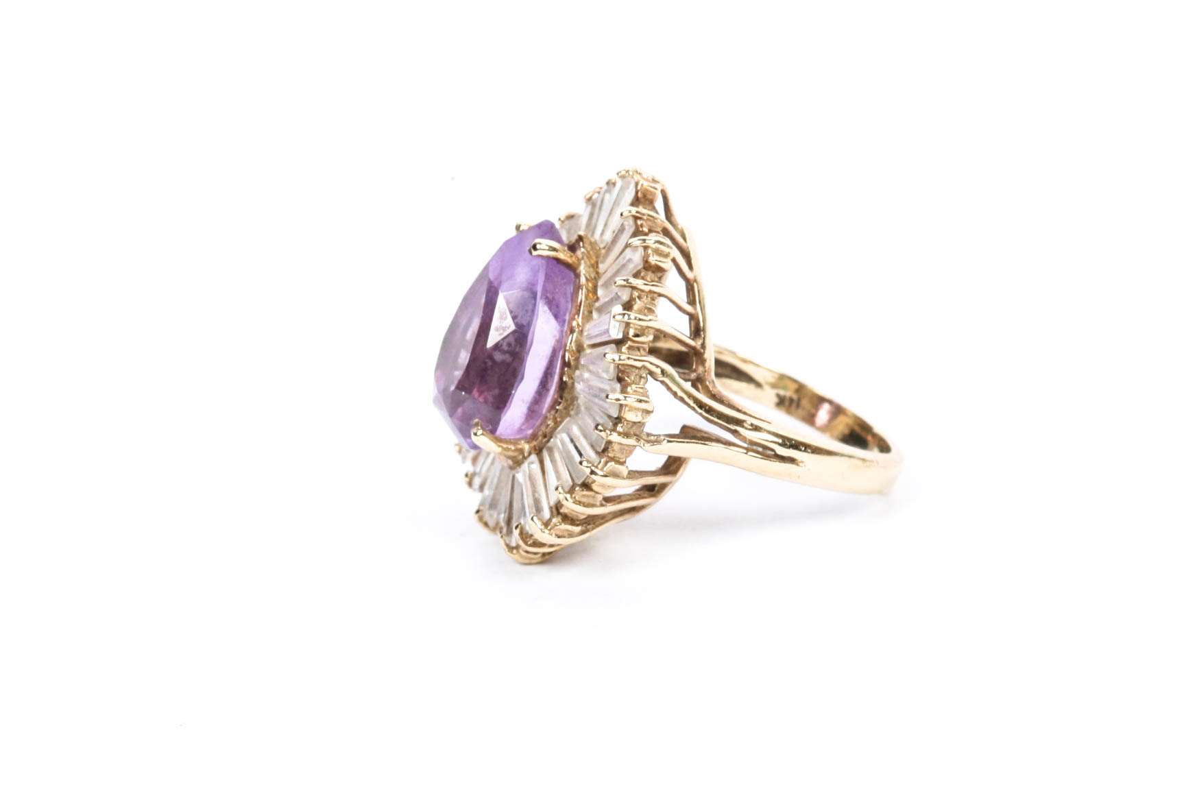 10K Yellow Gold Amethyst Ring