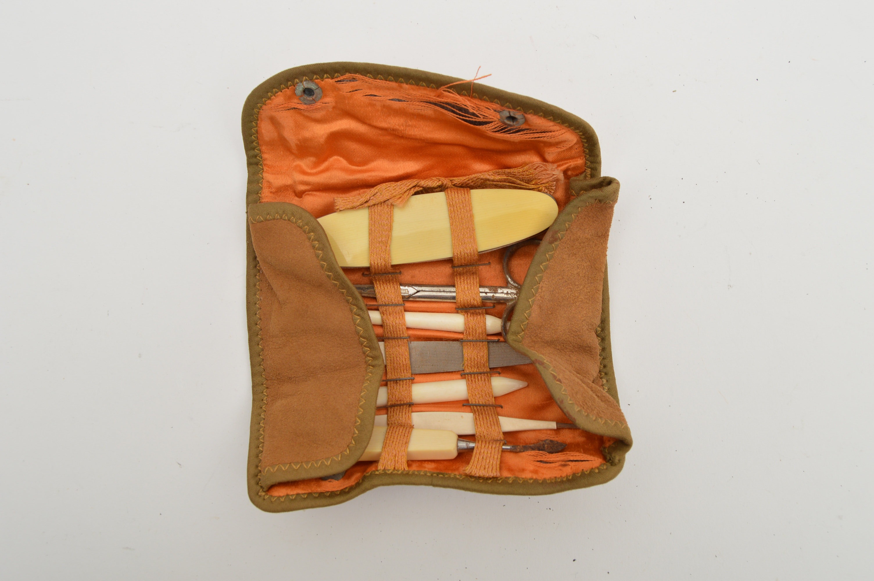 Beugler Striper Professional Manicure Kit