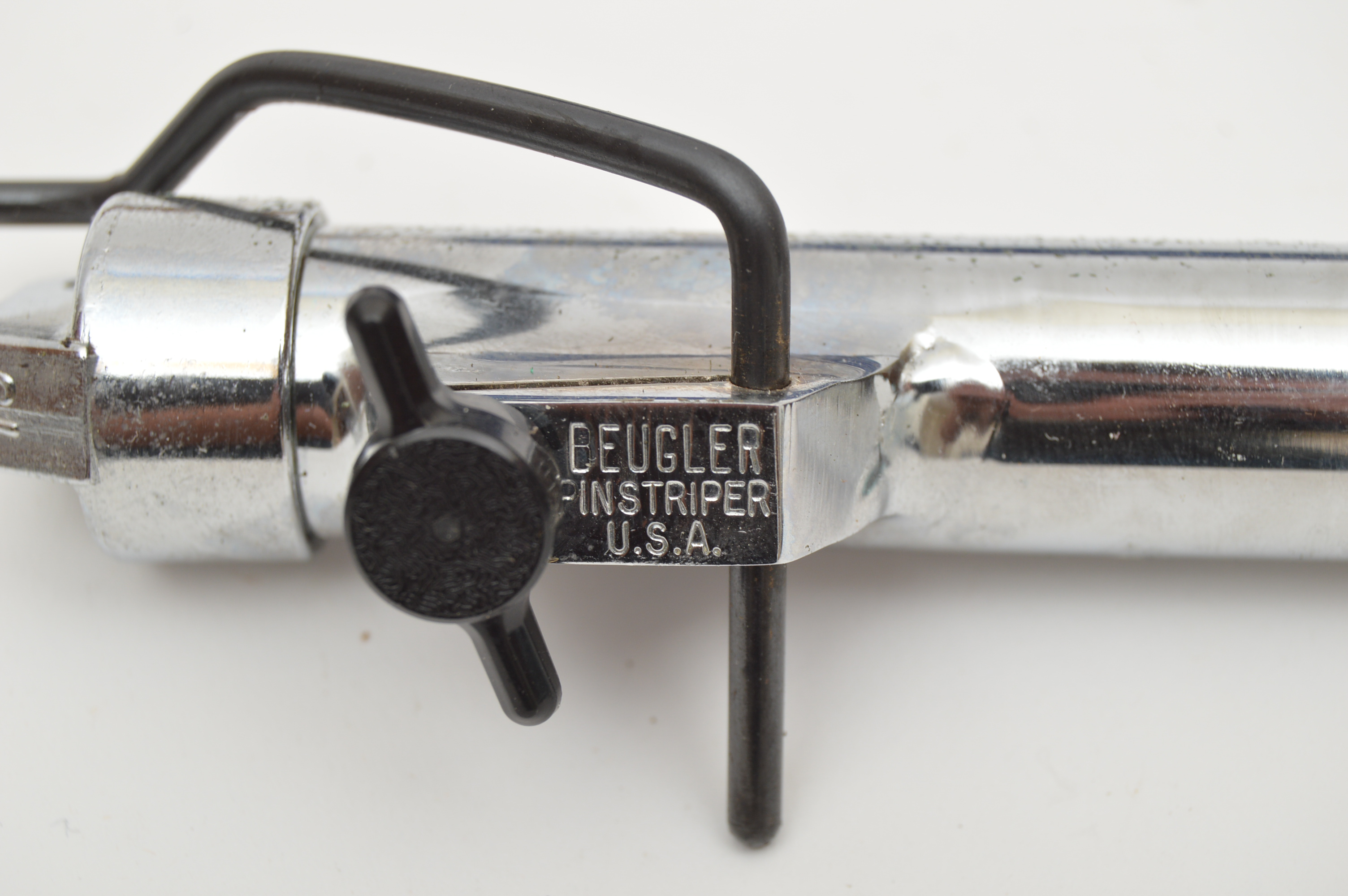 Beugler Striper Professional Manicure Kit