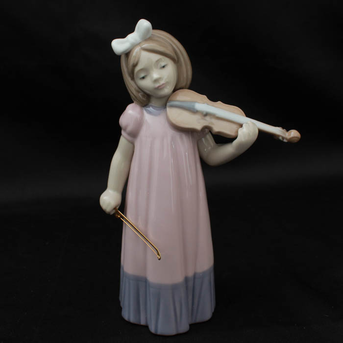 Porcelain Nao Figuine by Lladro Titled Girl With Violin