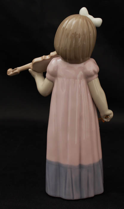 Porcelain Nao Figuine by Lladro Titled Girl With Violin