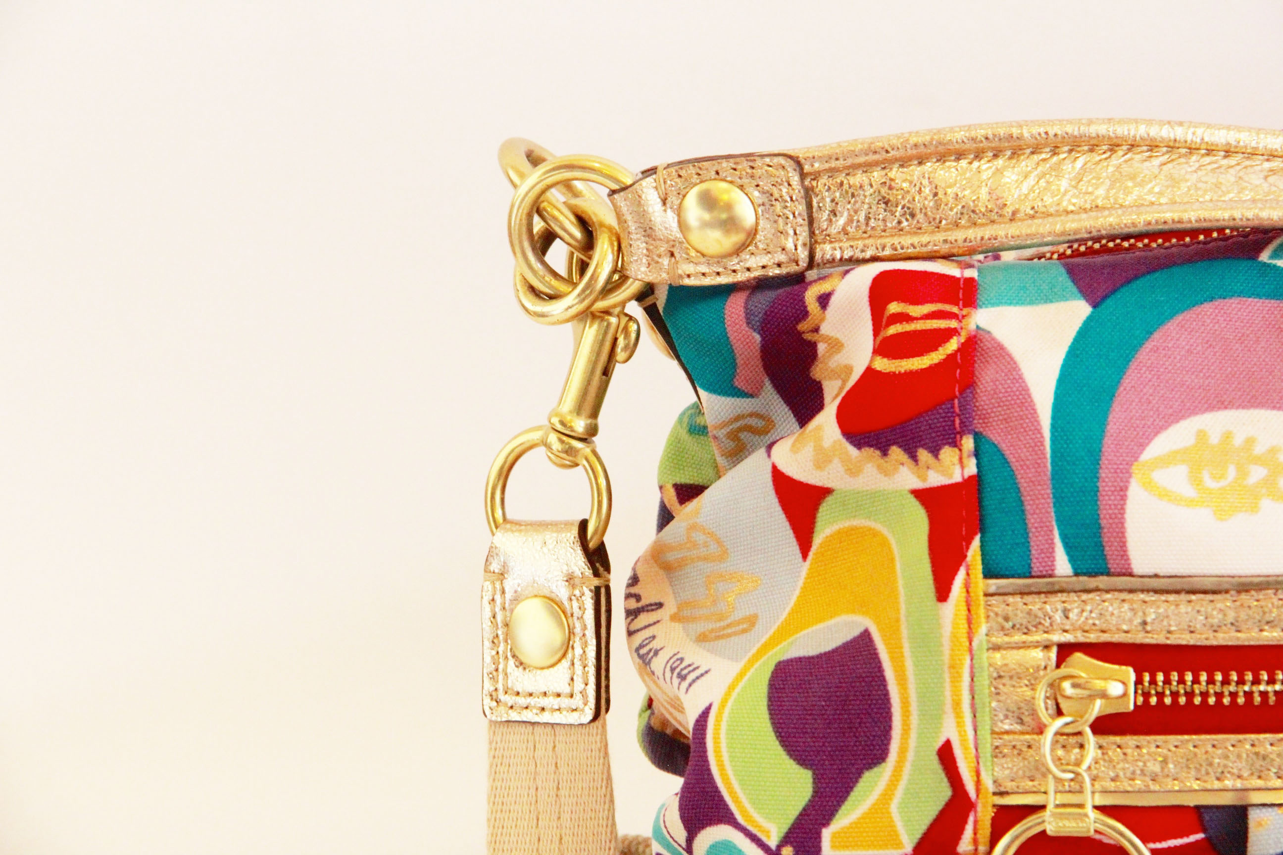 Coach Poppy Graffiti Purse