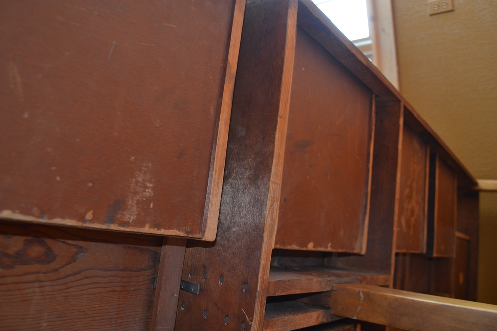 Early 1900s American Pine Convent Table