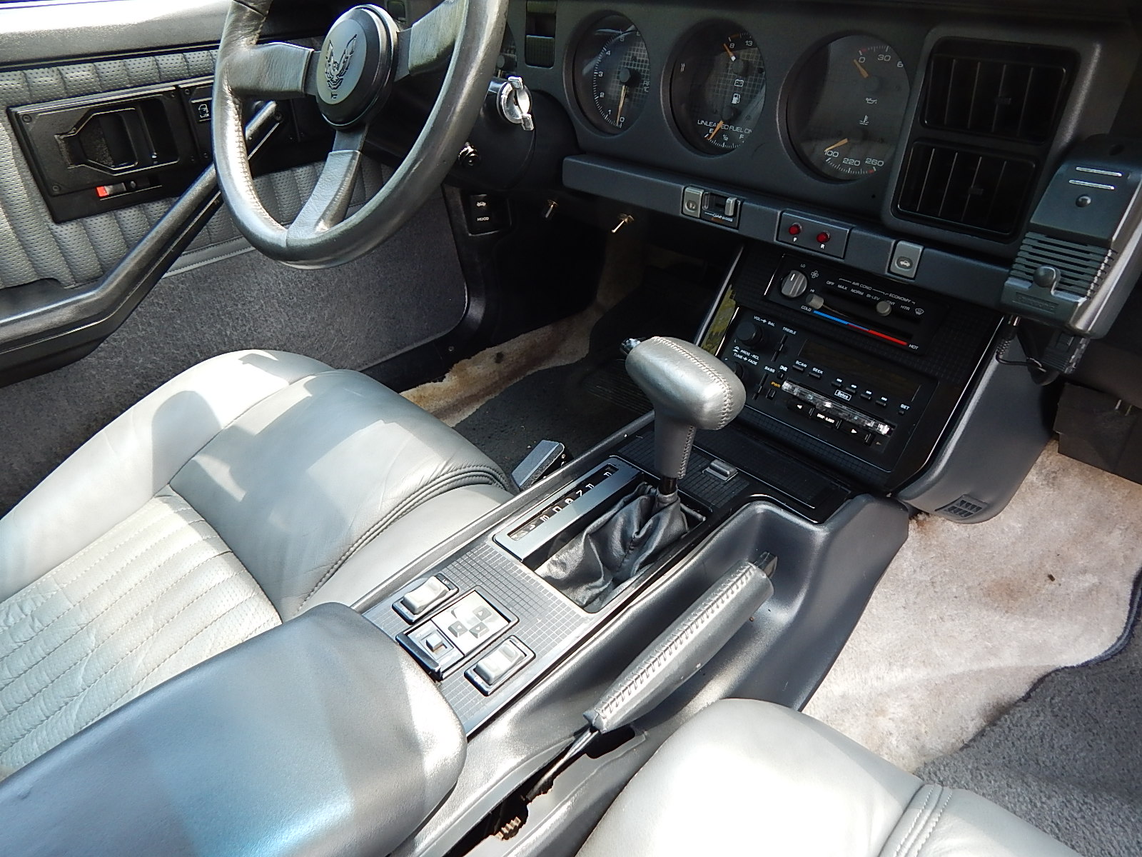 1989 Johnson Motor Company "Phantom Classic"