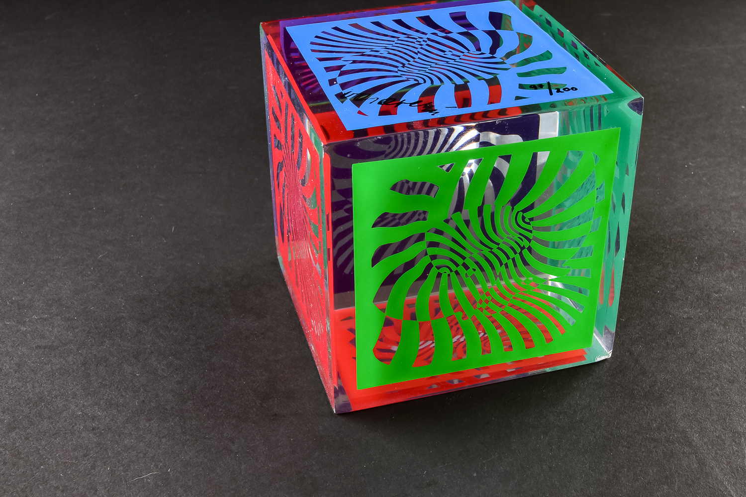 Oltar Zoelo Cube by Victor Vasarely