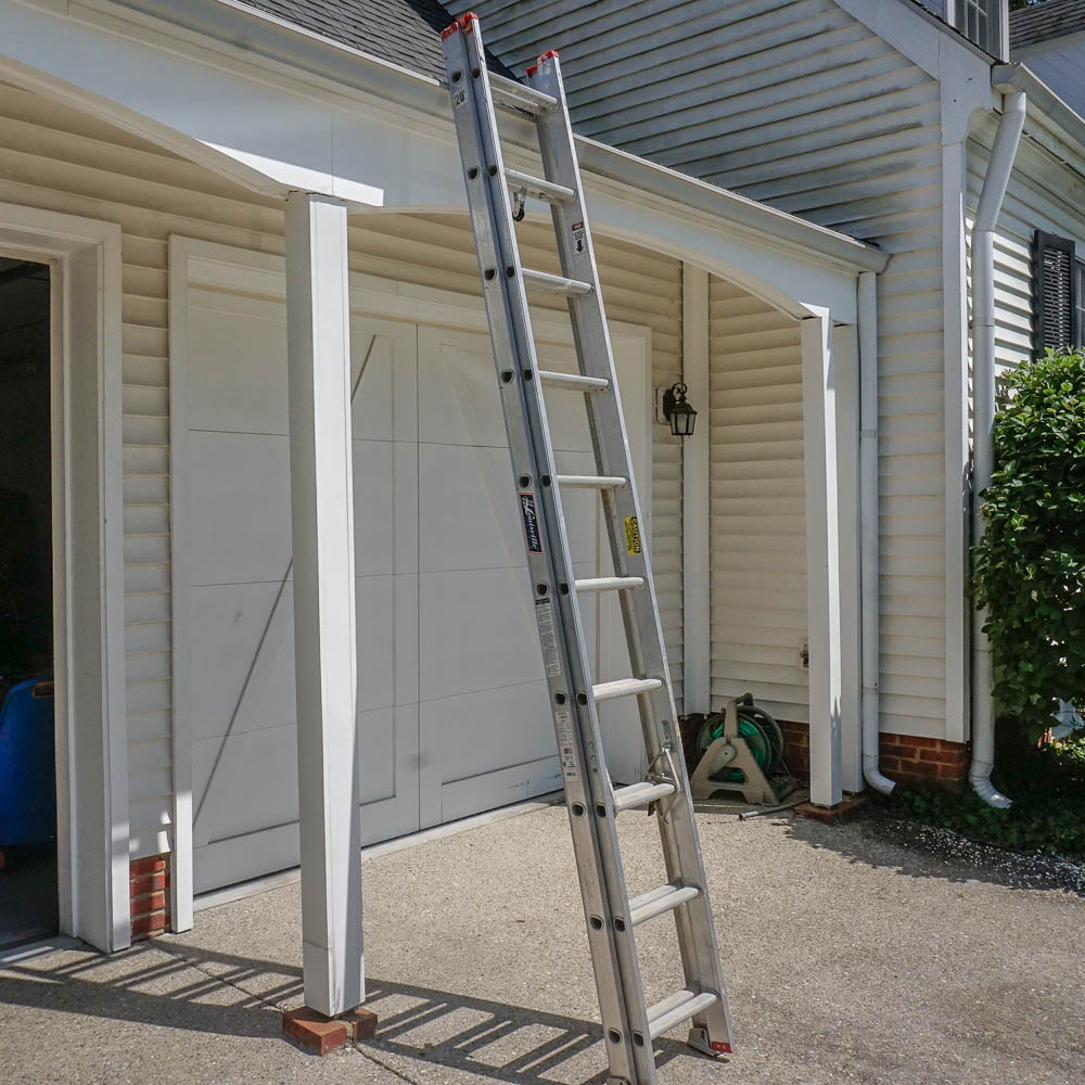 Lousiville Ladder Company 20' Steel Extension Ladder