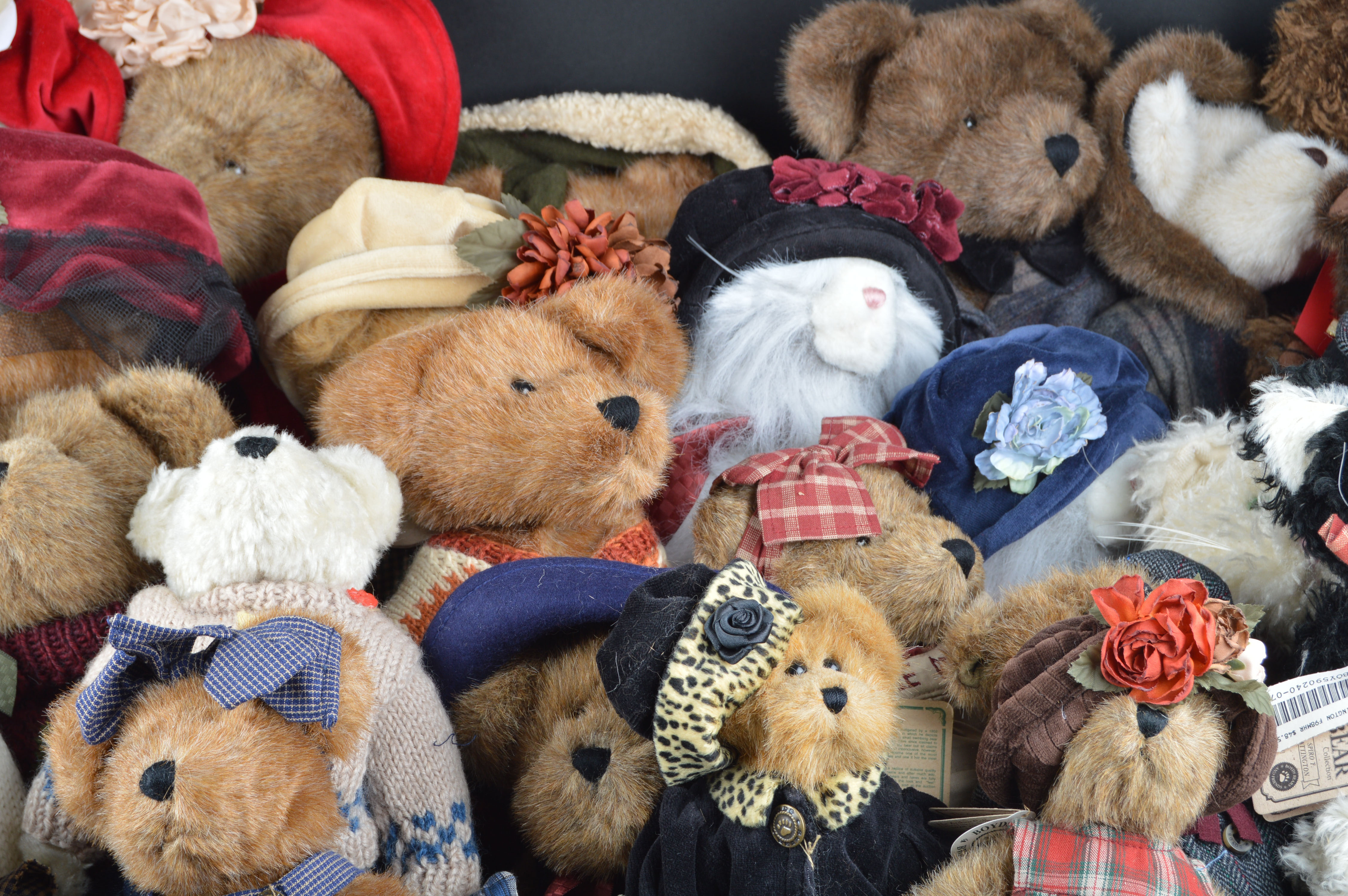 Collection of Fall Season Boyds Bears