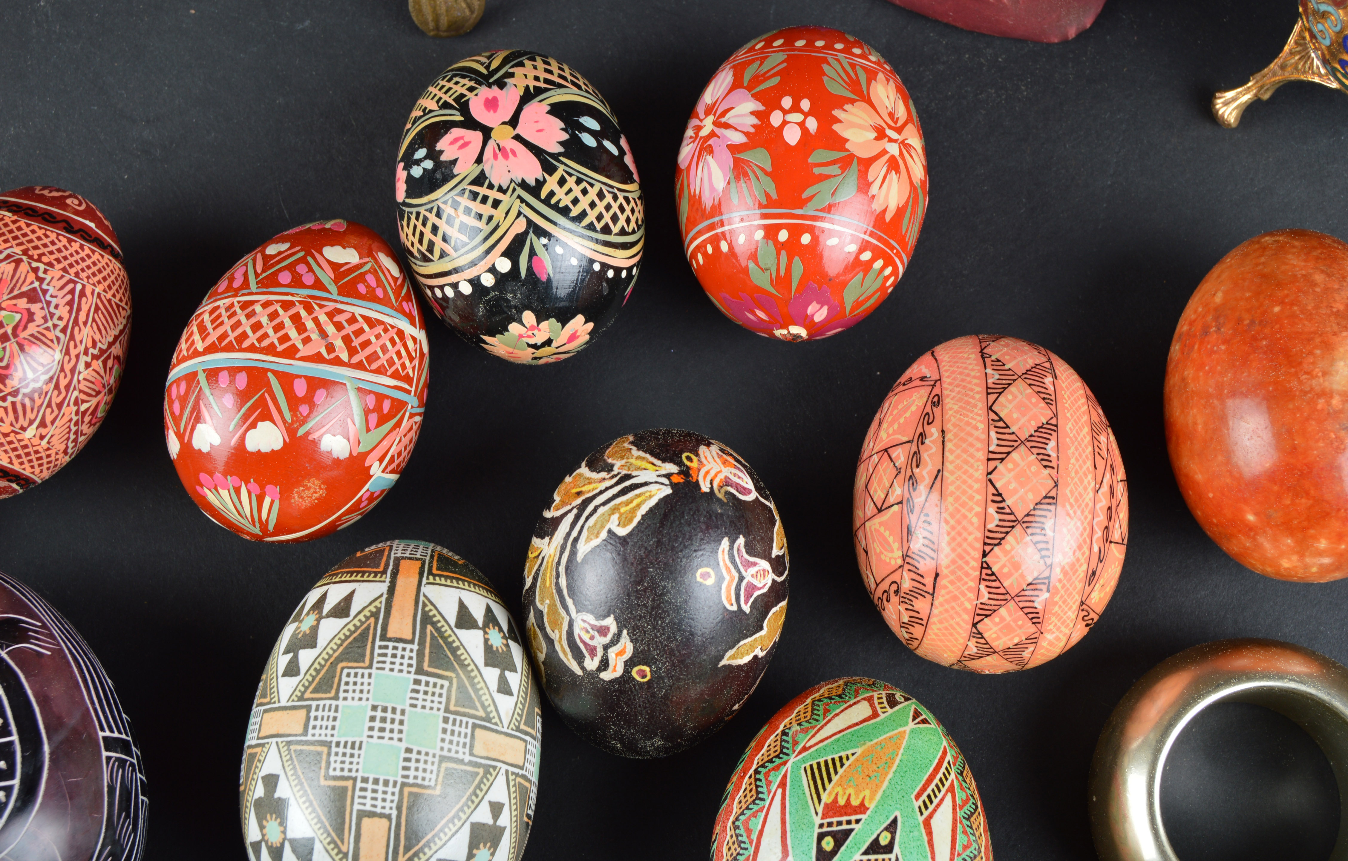 Grouping of Table Décor