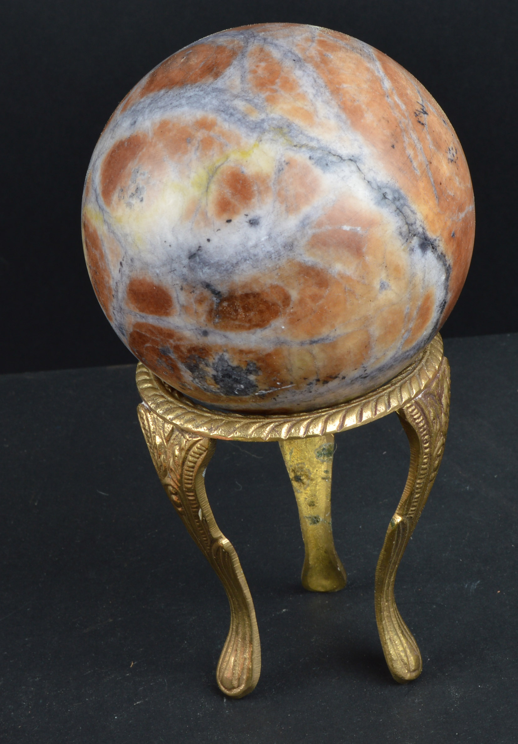 Grouping of Table Décor